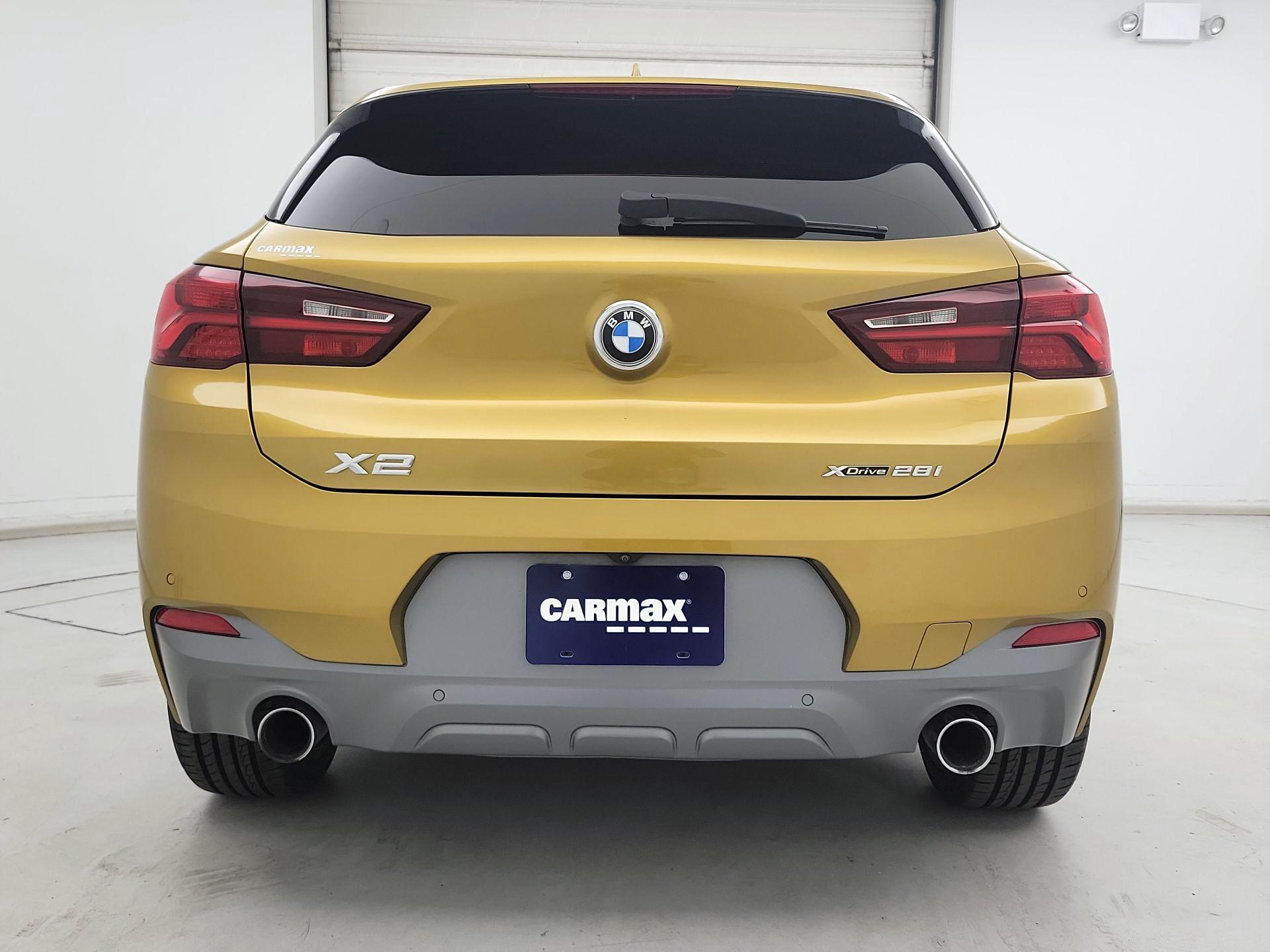 Thumbnail: 2022 BMW X2 - 6