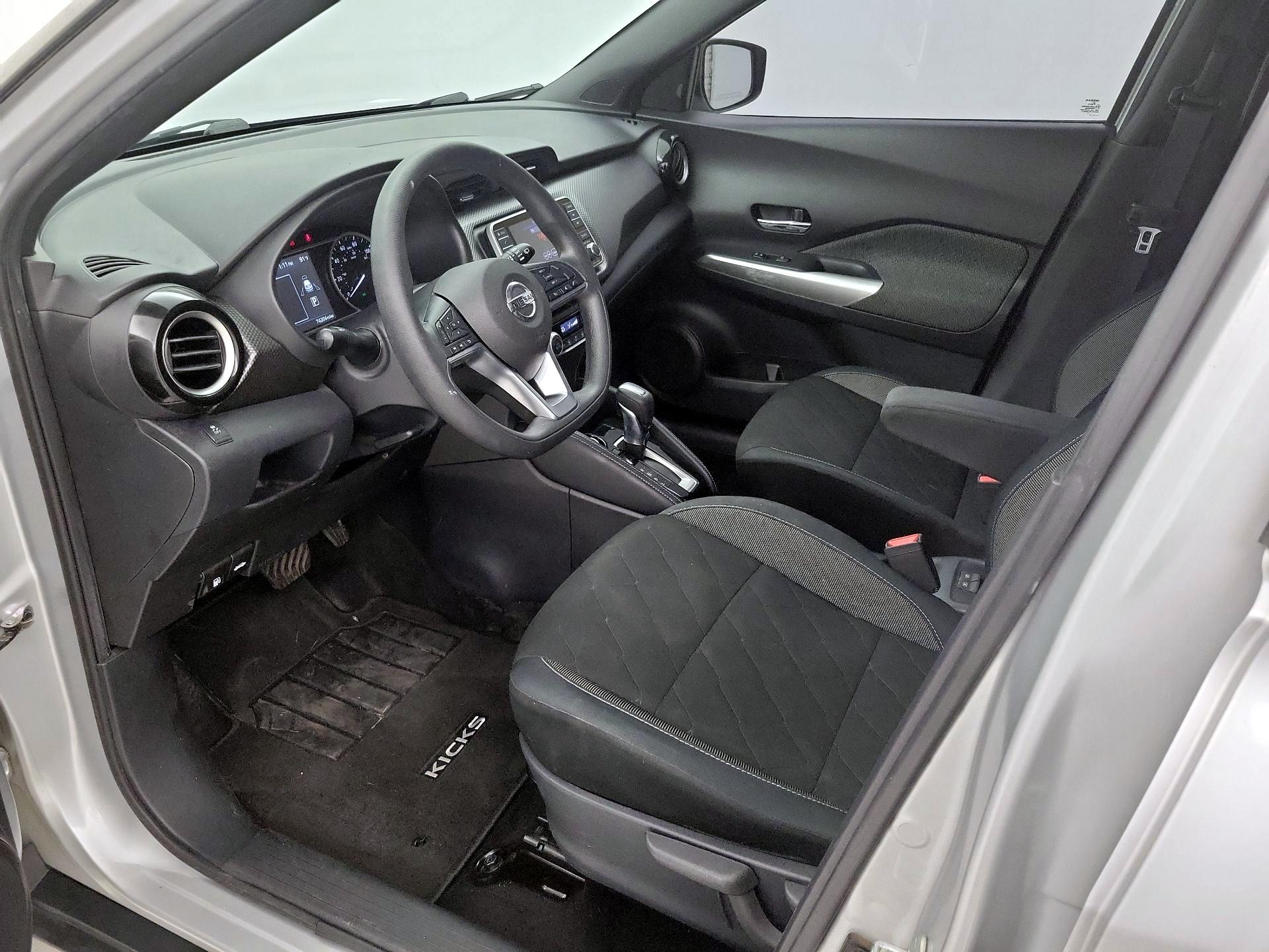 Thumbnail: 2019 Nissan Kicks - 11