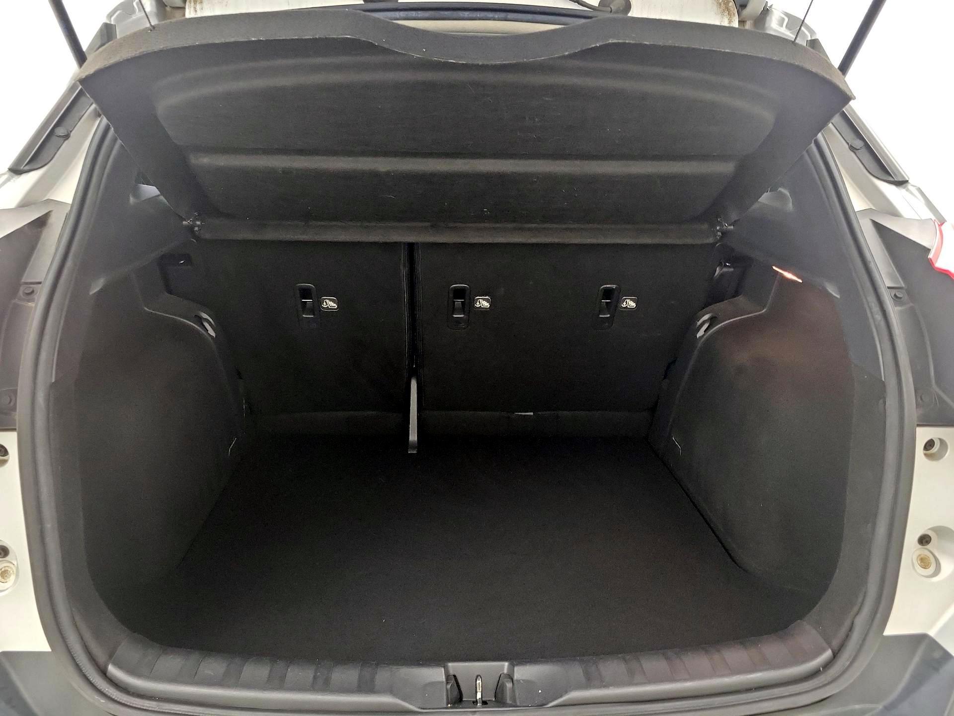 Thumbnail: 2019 Nissan Kicks - 20