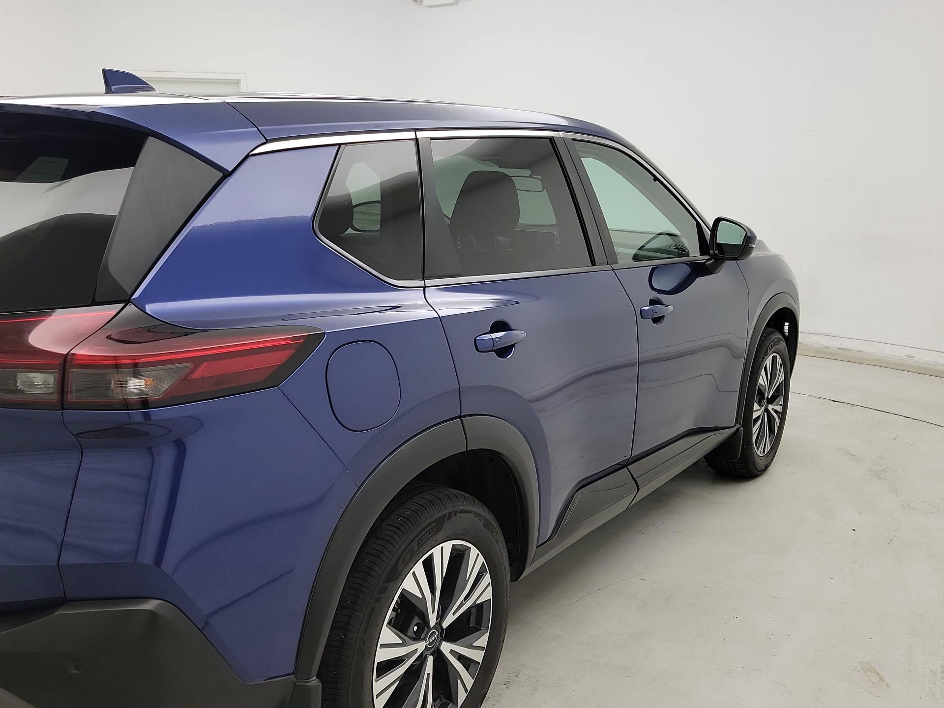 Thumbnail: 2022 Nissan Rogue - 5