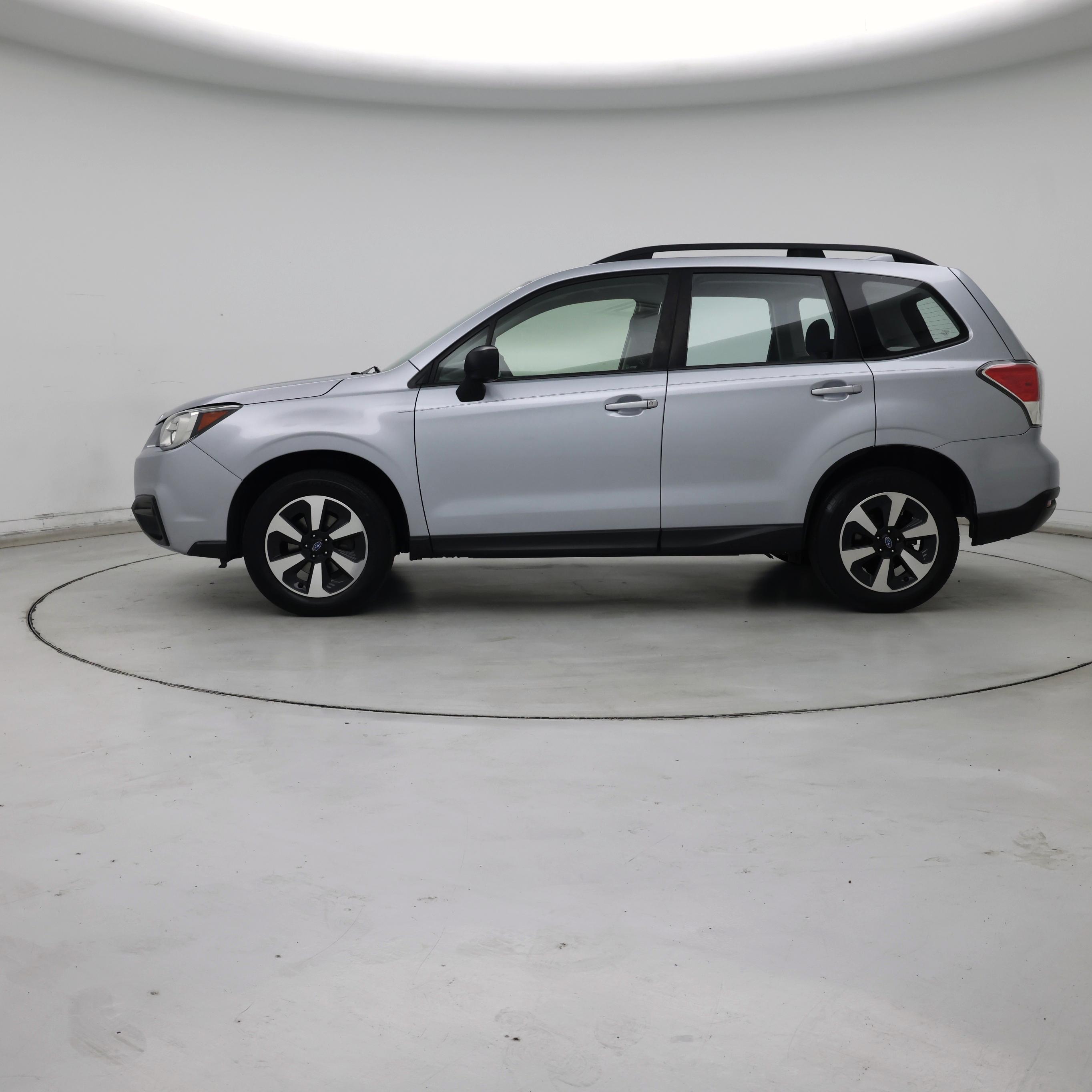 Thumbnail: 2017 Subaru Forester - 3