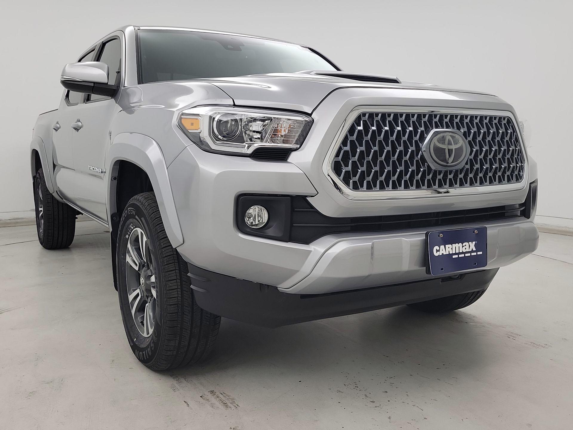 Thumbnail: 2018 Toyota Tacoma - 1