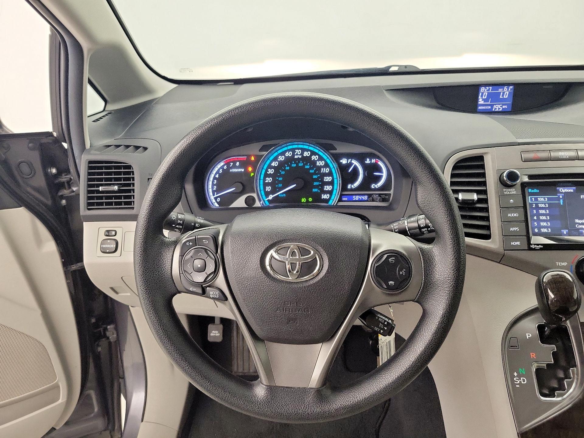 Thumbnail: 2015 Toyota Venza - 10