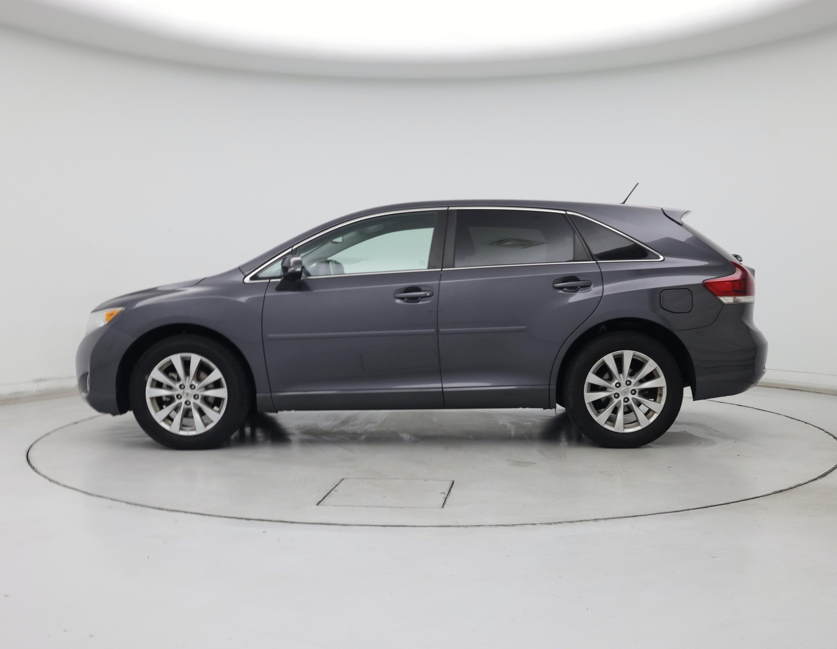 Thumbnail: 2015 Toyota Venza - 3