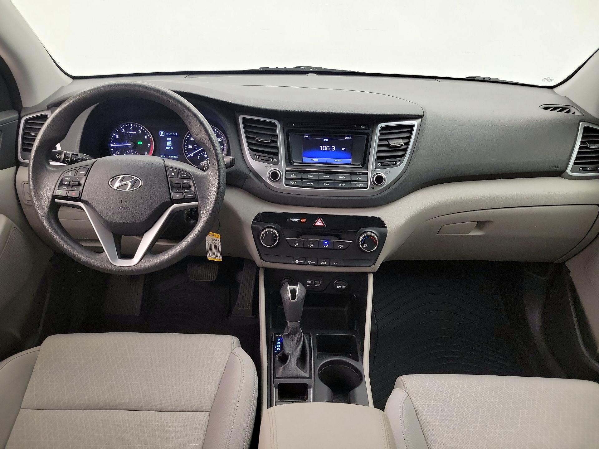 Thumbnail: 2017 Hyundai Tucson - 8