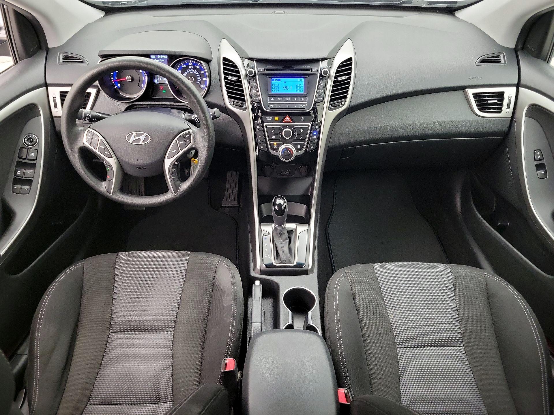 Thumbnail: 2013 Hyundai Elantra - 9