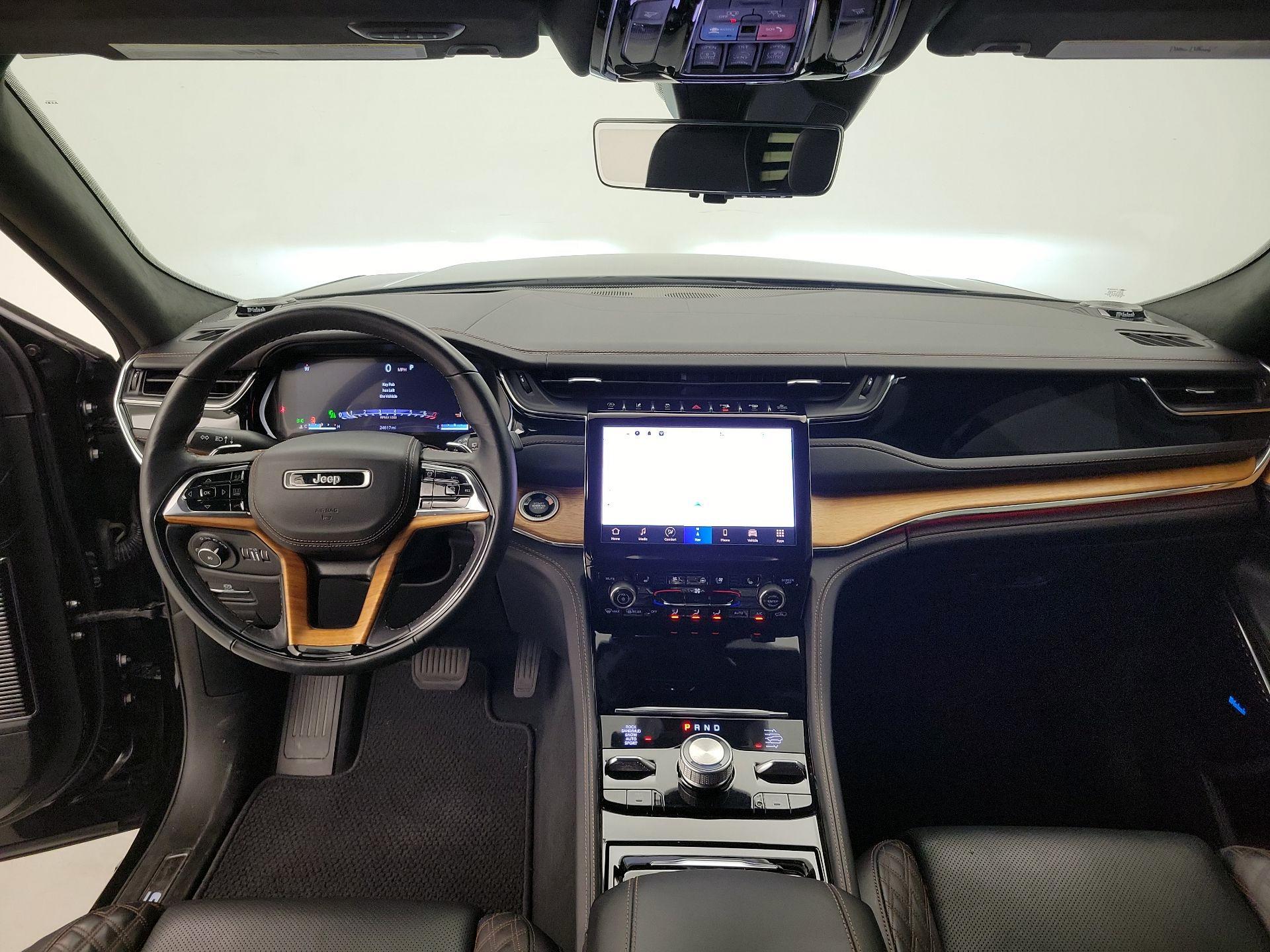 Thumbnail: 2023 Jeep Grand Cherokee L - 8