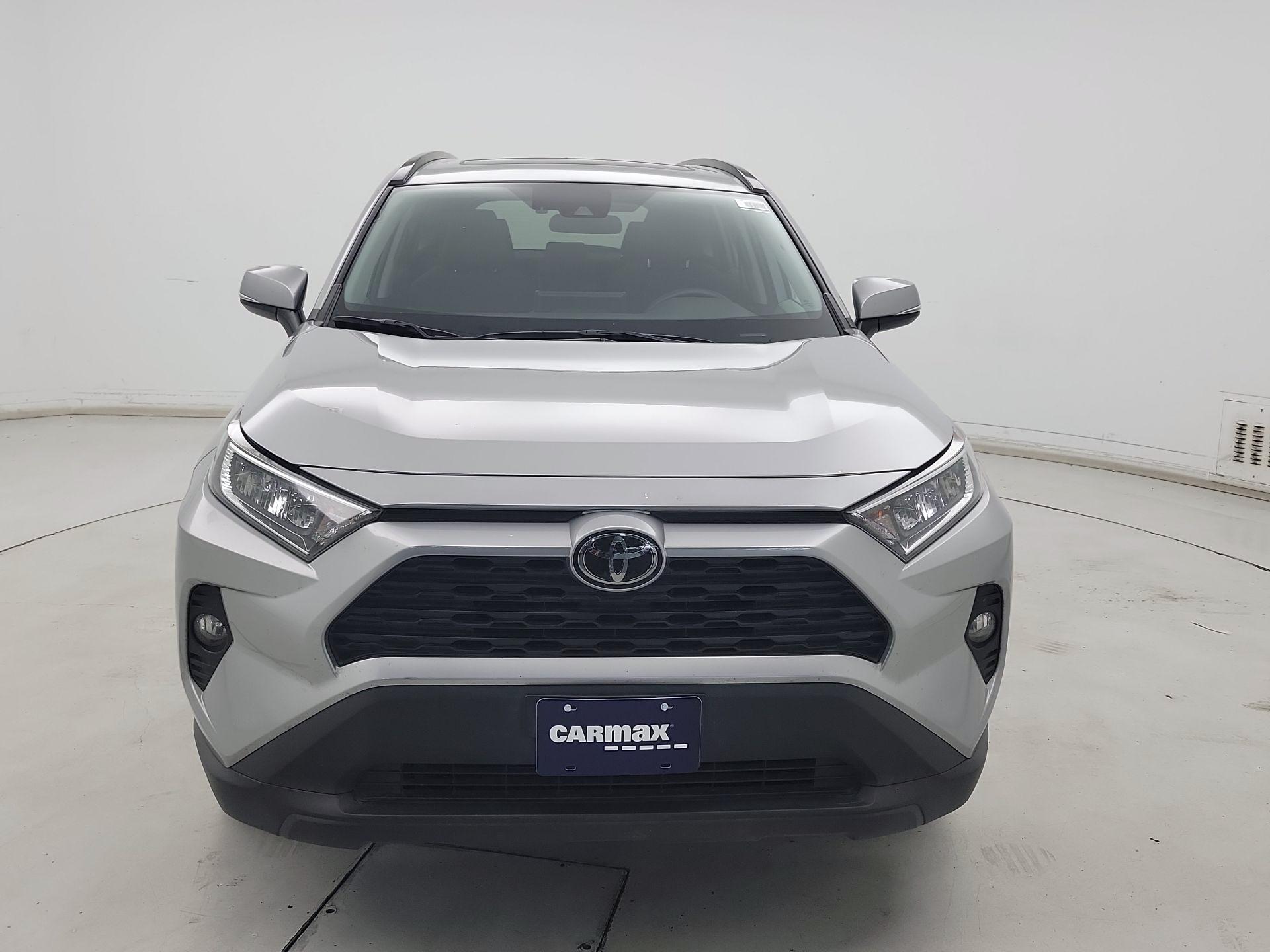 Thumbnail: 2020 Toyota RAV4 - 2