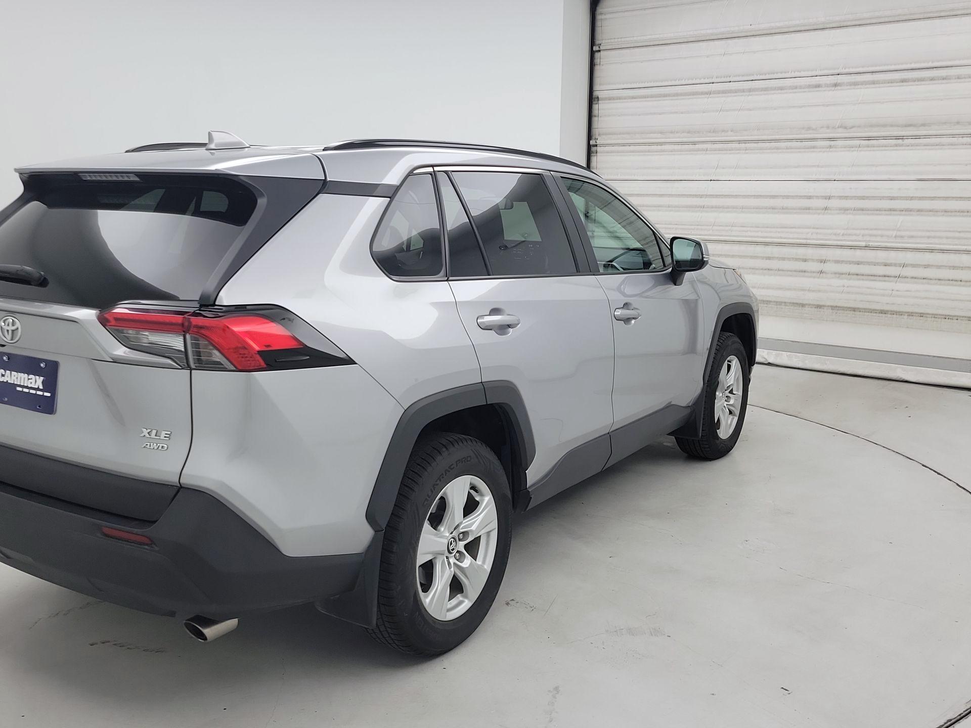 Thumbnail: 2020 Toyota RAV4 - 5