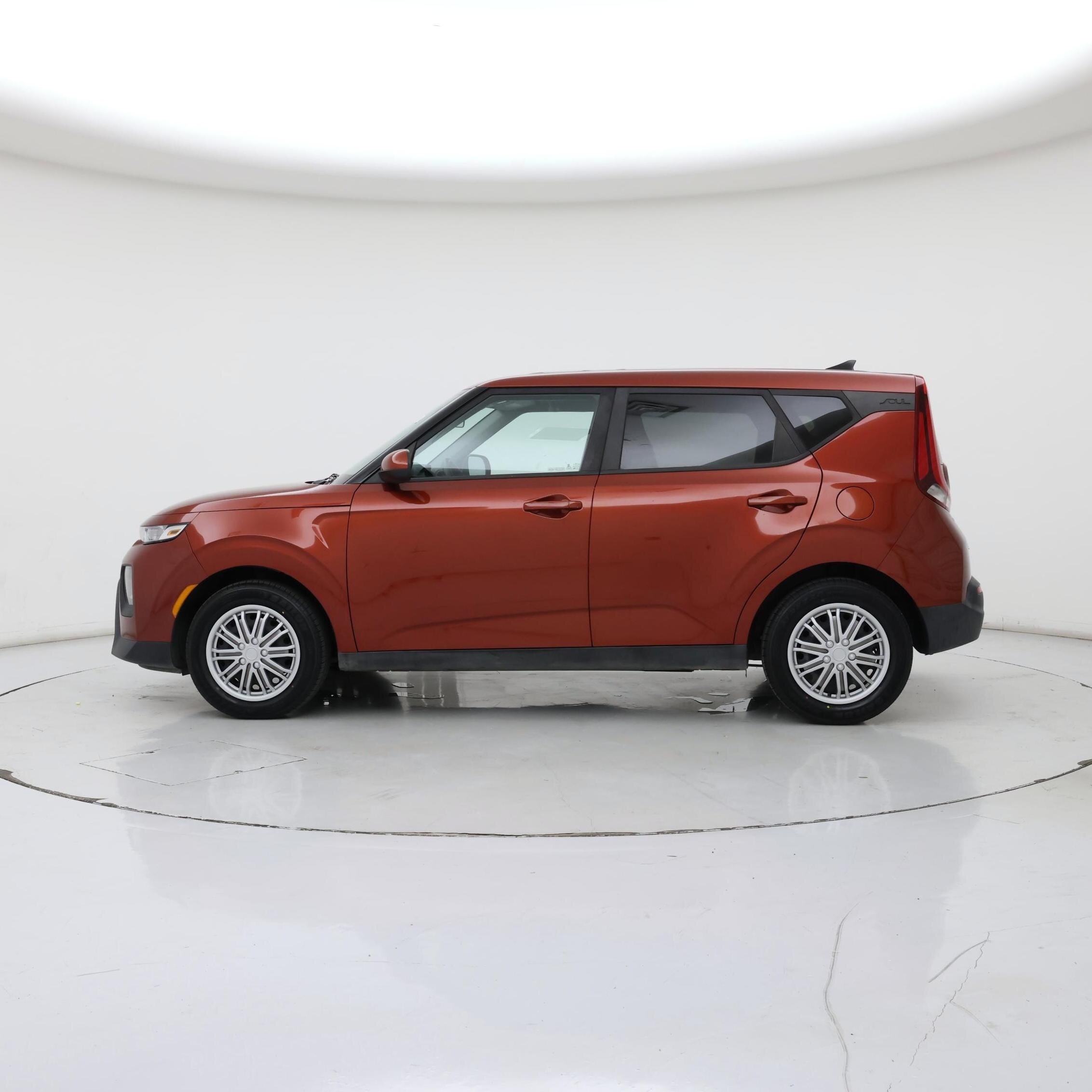Thumbnail: 2020 Kia Soul - 3