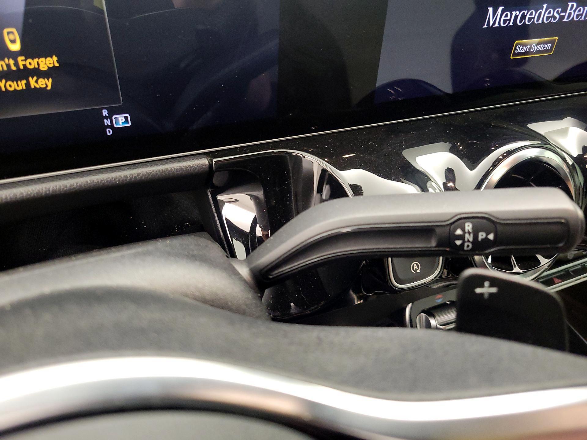 Thumbnail: 2021 Mercedes-Benz GLA - 18