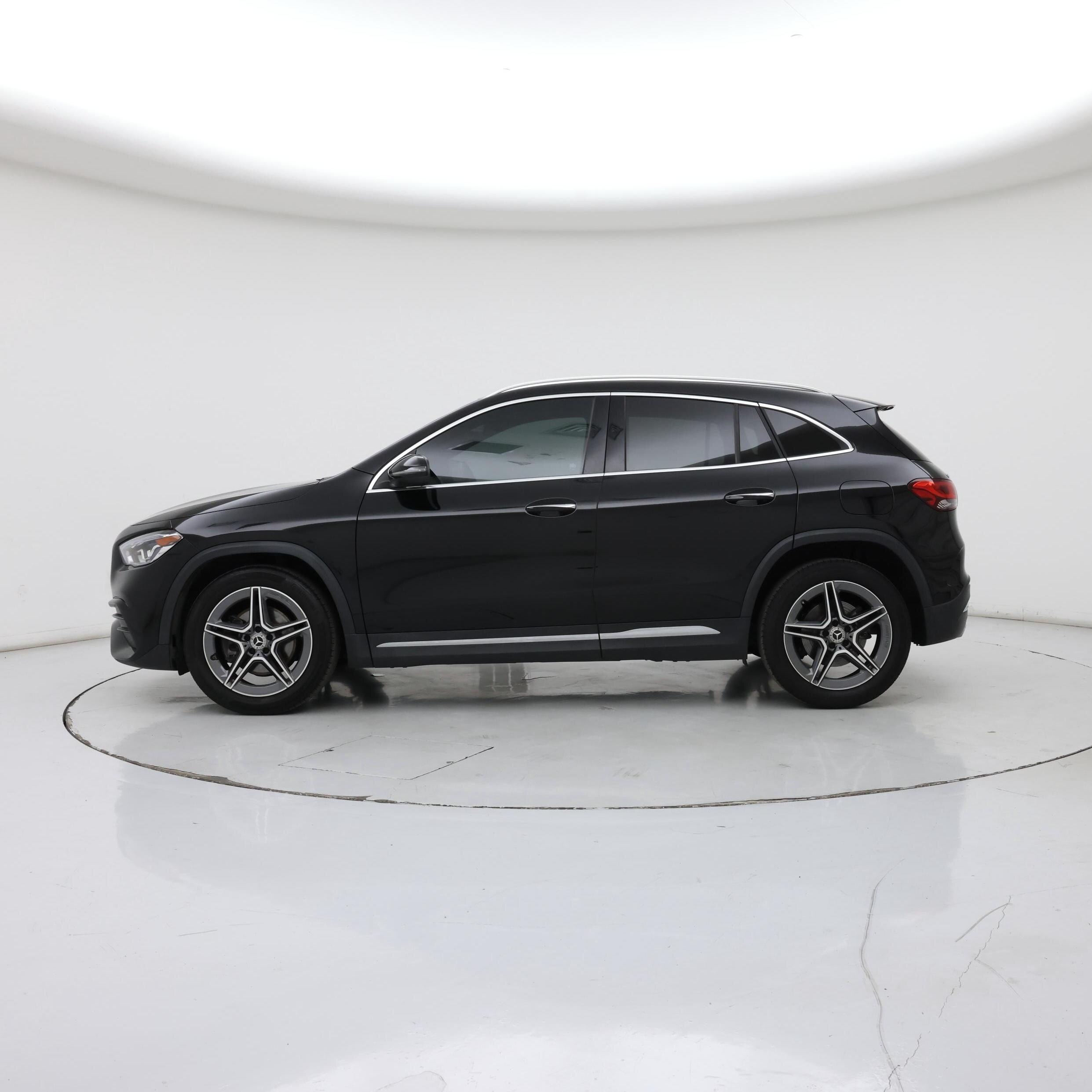 Thumbnail: 2021 Mercedes-Benz GLA - 3