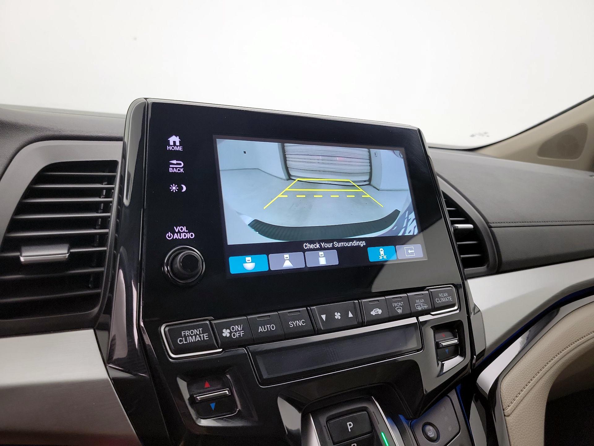 Thumbnail: 2023 Honda Odyssey - 15
