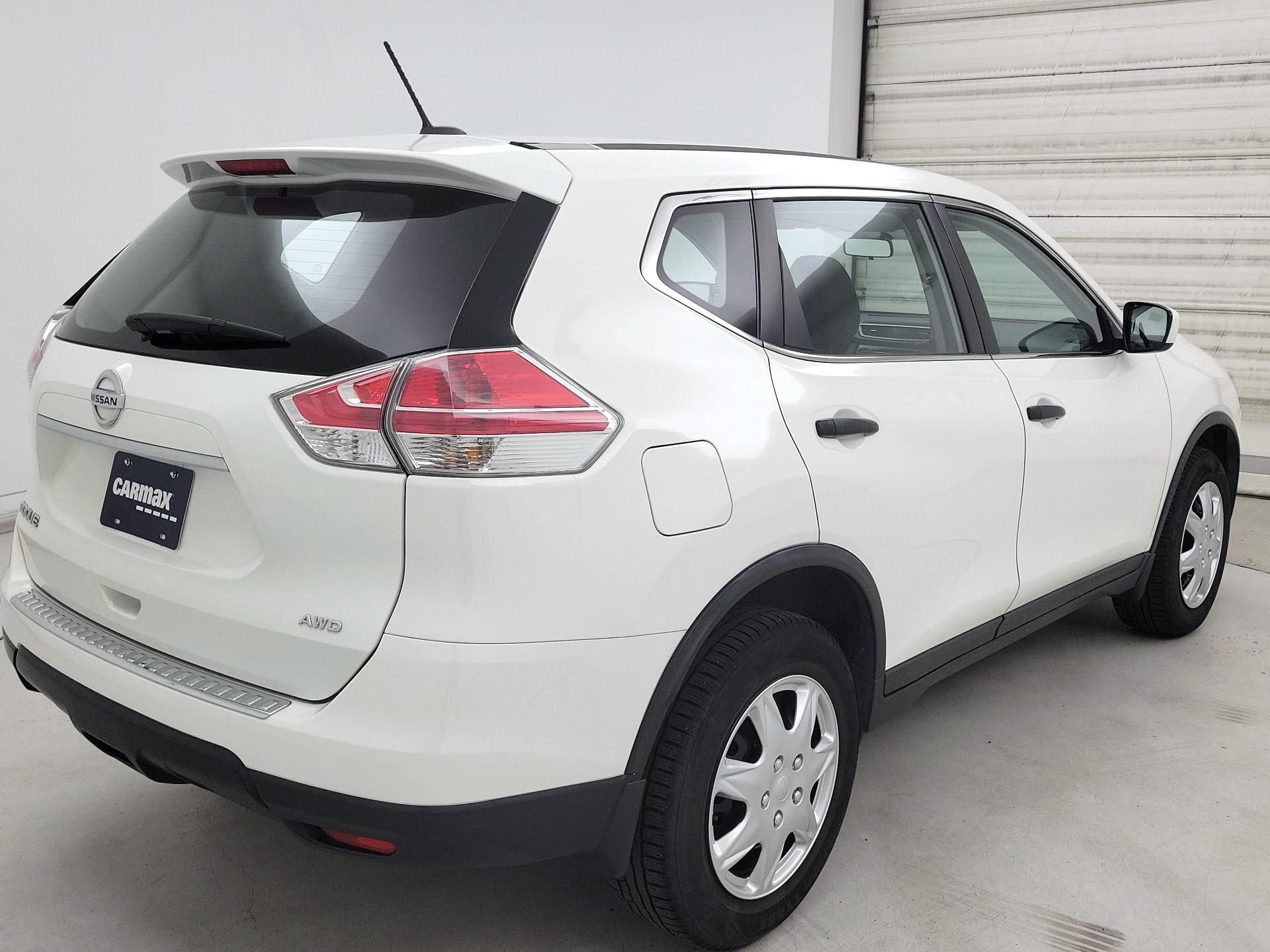 Thumbnail: 2016 Nissan Rogue - 5