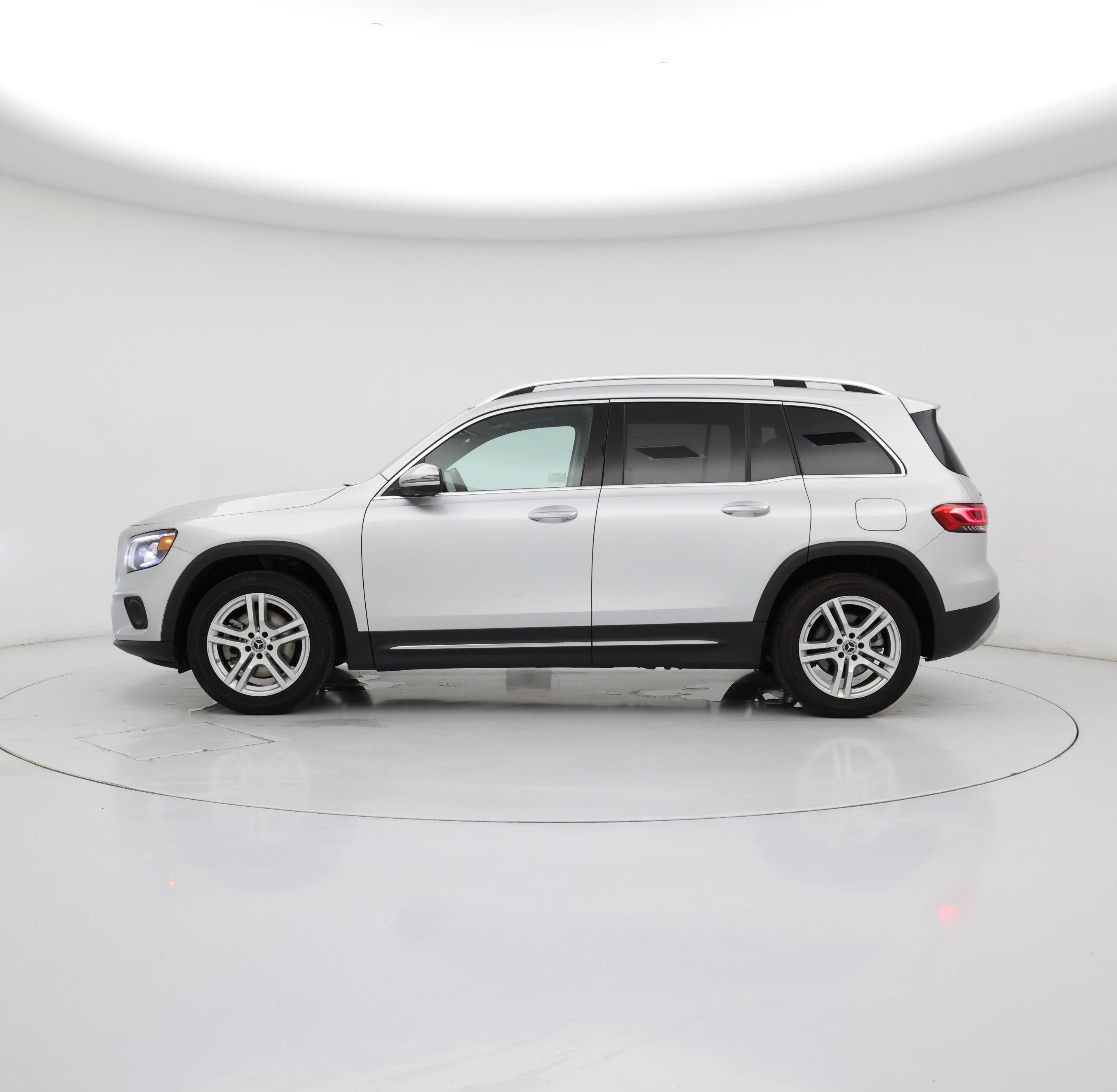 Thumbnail: 2020 Mercedes-Benz GLB - 3