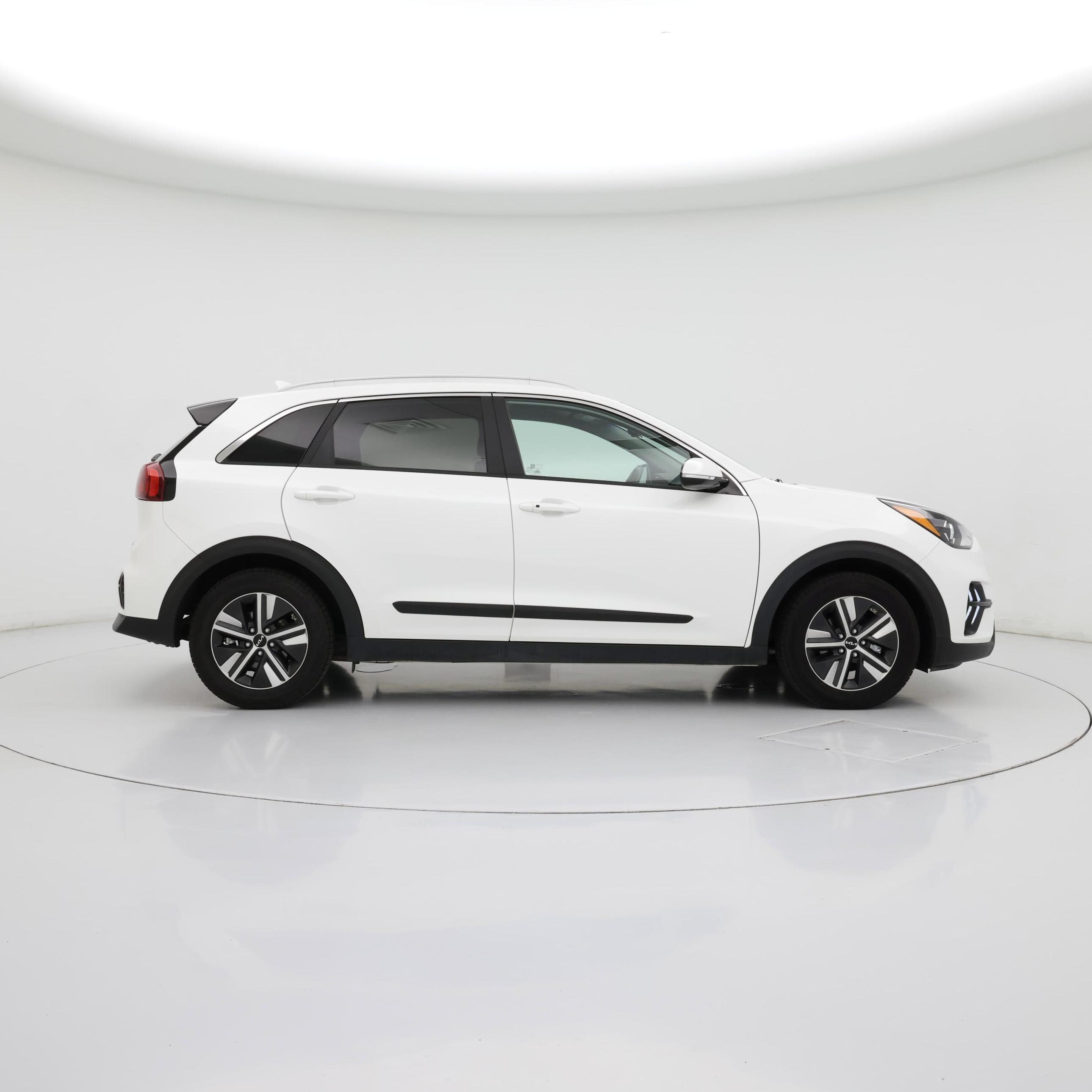 Thumbnail: 2022 Kia Niro - 7