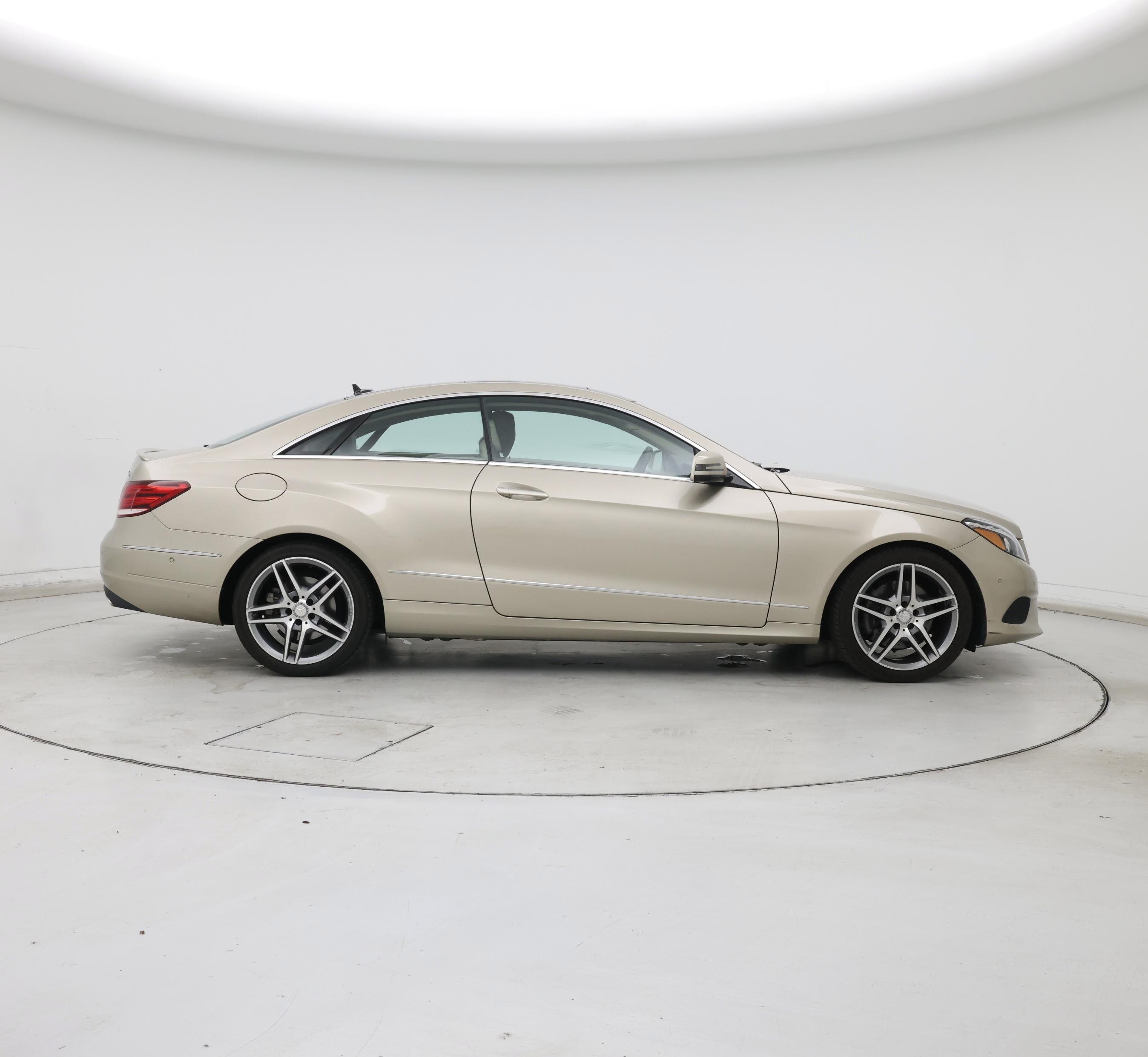 Thumbnail: 2015 Mercedes-Benz E-Class - 7
