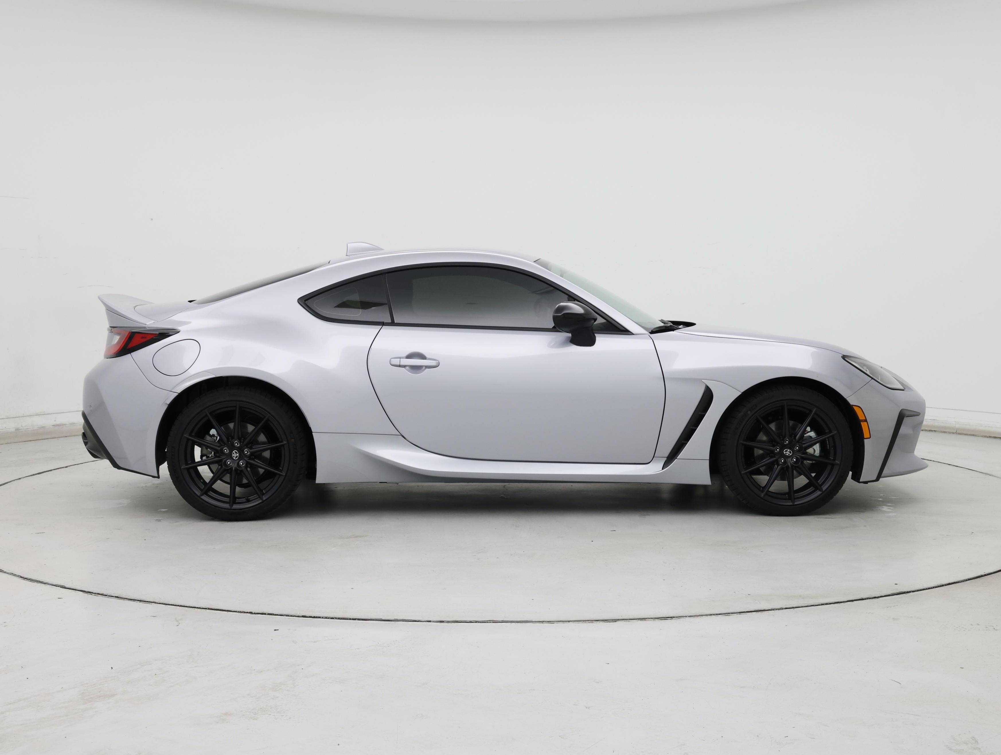 Thumbnail: 2023 Toyota GR86 - 7