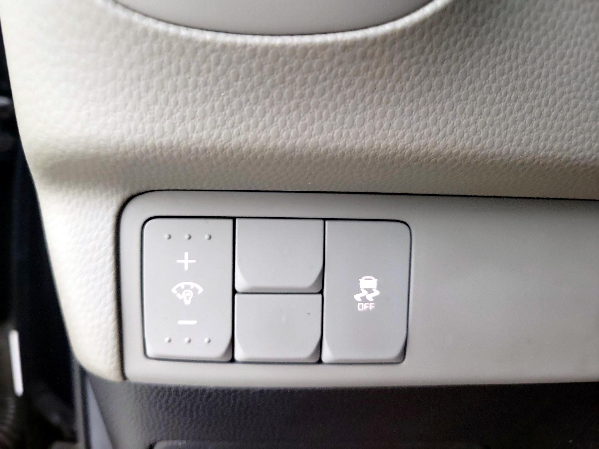 Thumbnail: 2015 Kia Soul - 13
