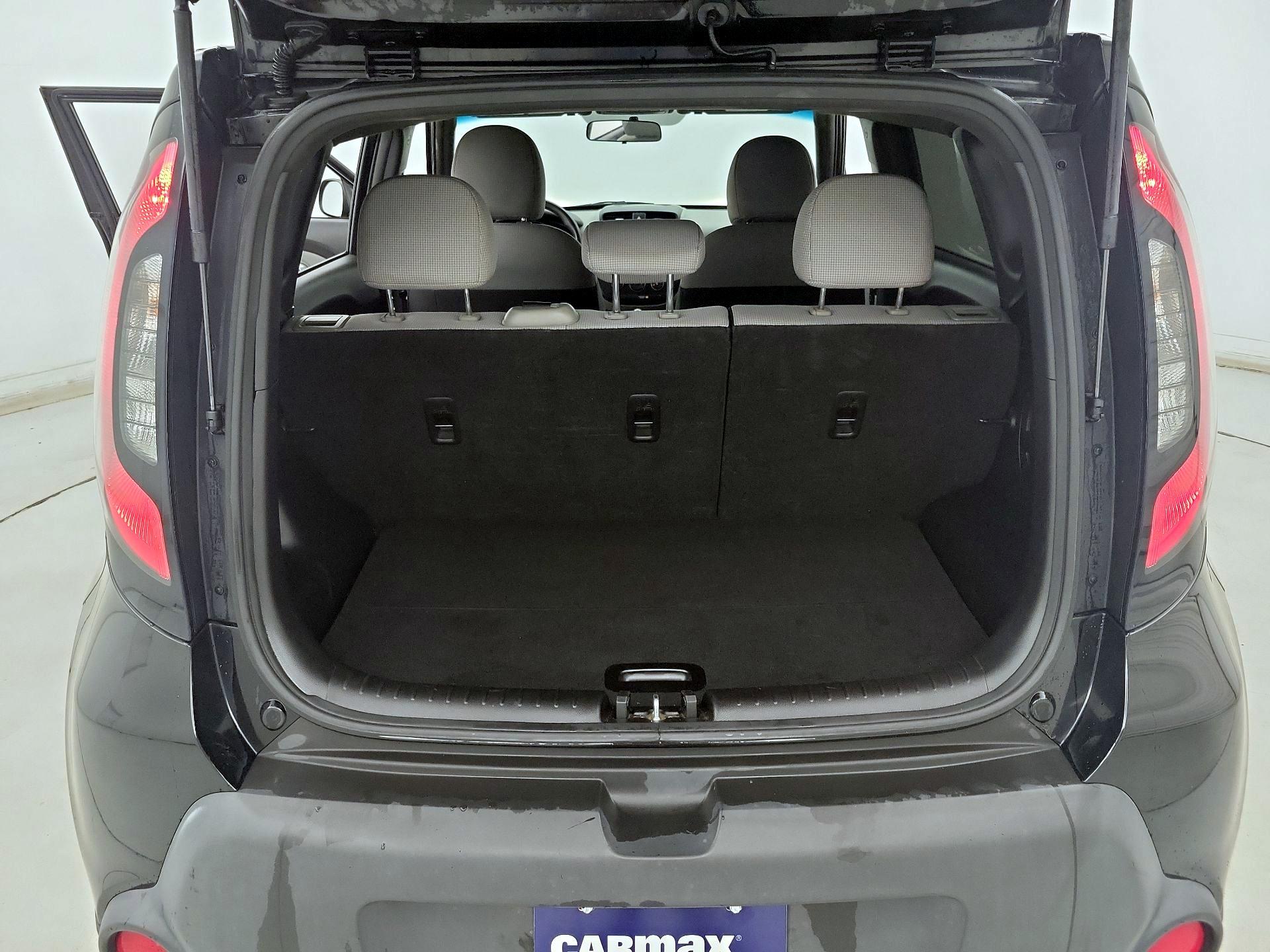 Thumbnail: 2015 Kia Soul - 19