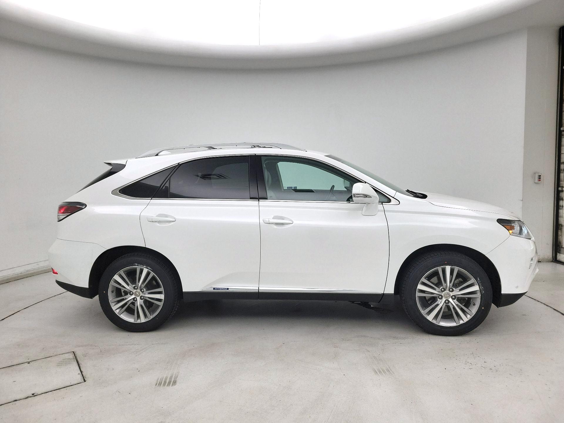 Thumbnail: 2015 Lexus RX - 4