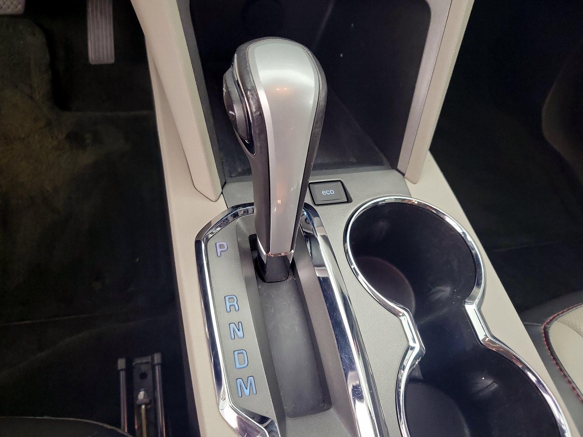 Thumbnail: 2013 Chevrolet Equinox - 16