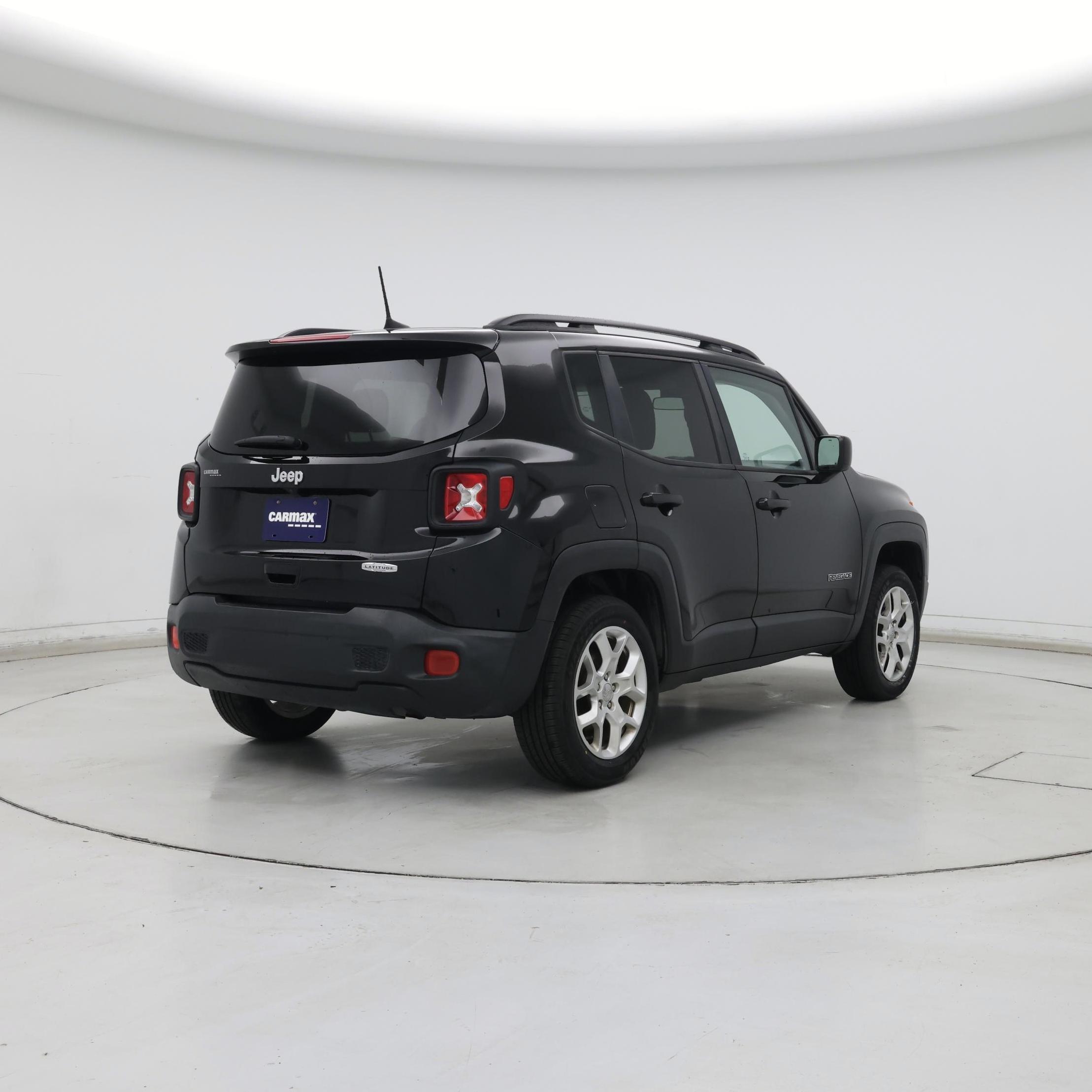 Thumbnail: 2018 Jeep Renegade - 8