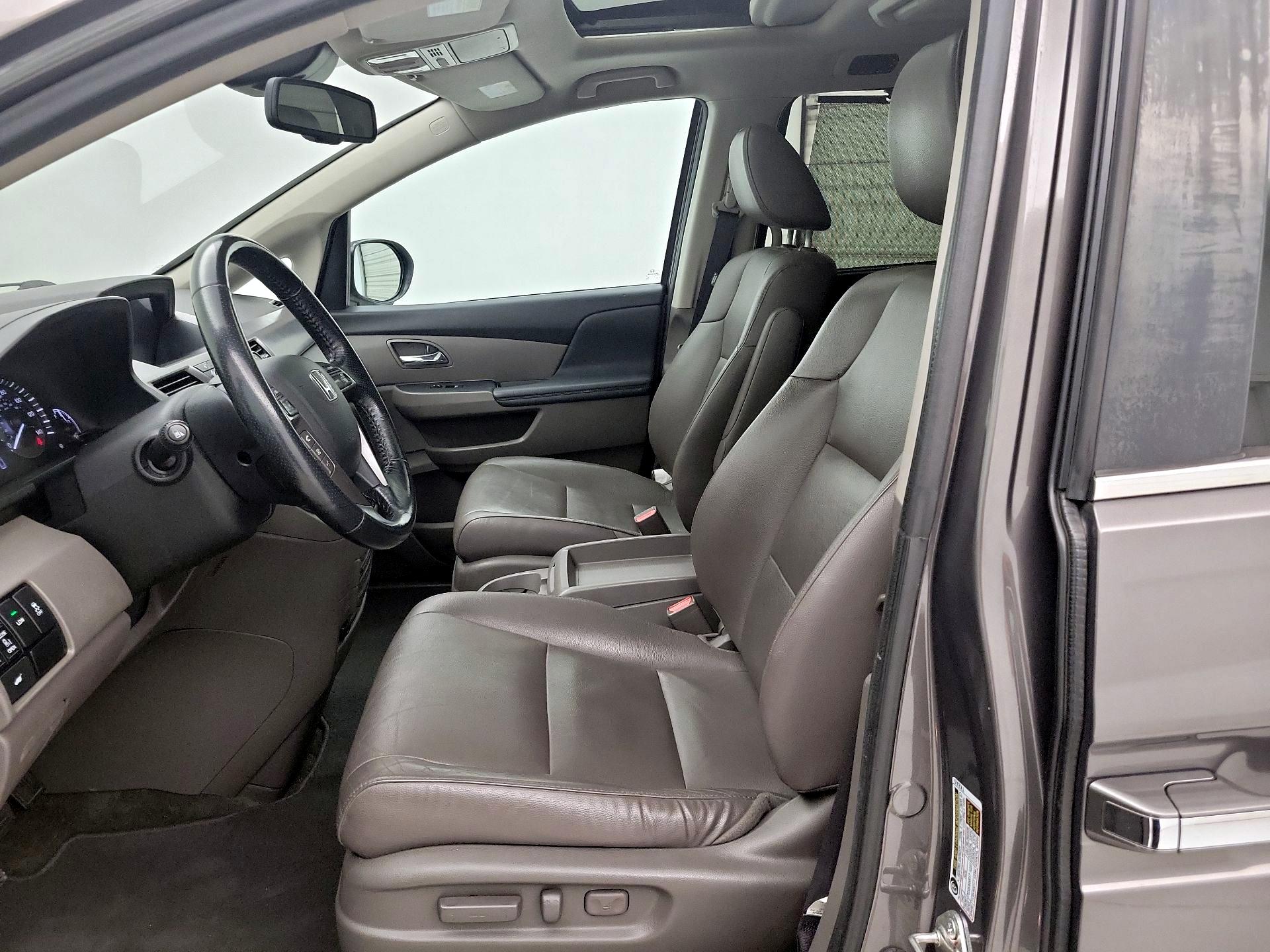 Thumbnail: 2014 Honda Odyssey - 11