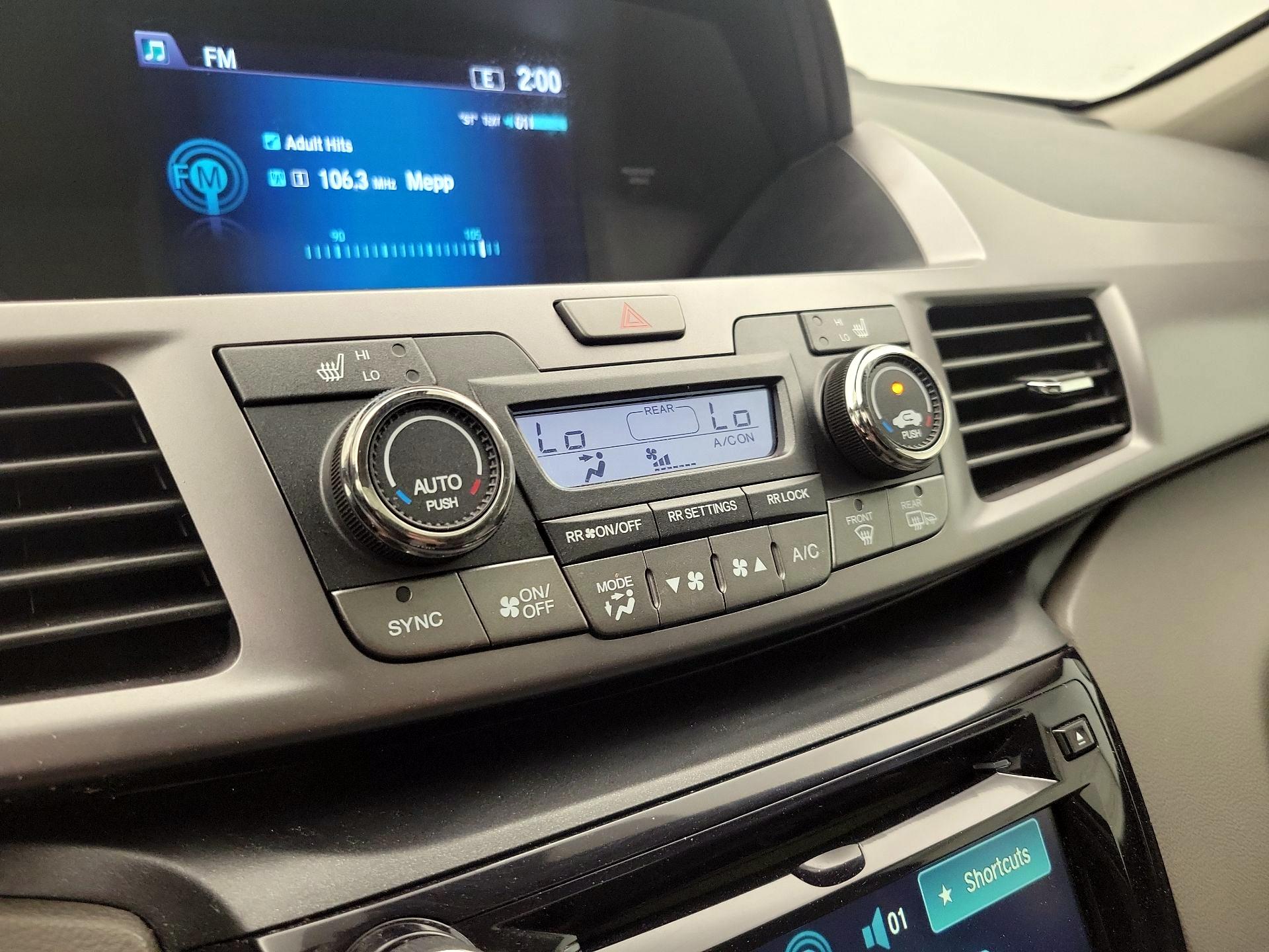 Thumbnail: 2014 Honda Odyssey - 16