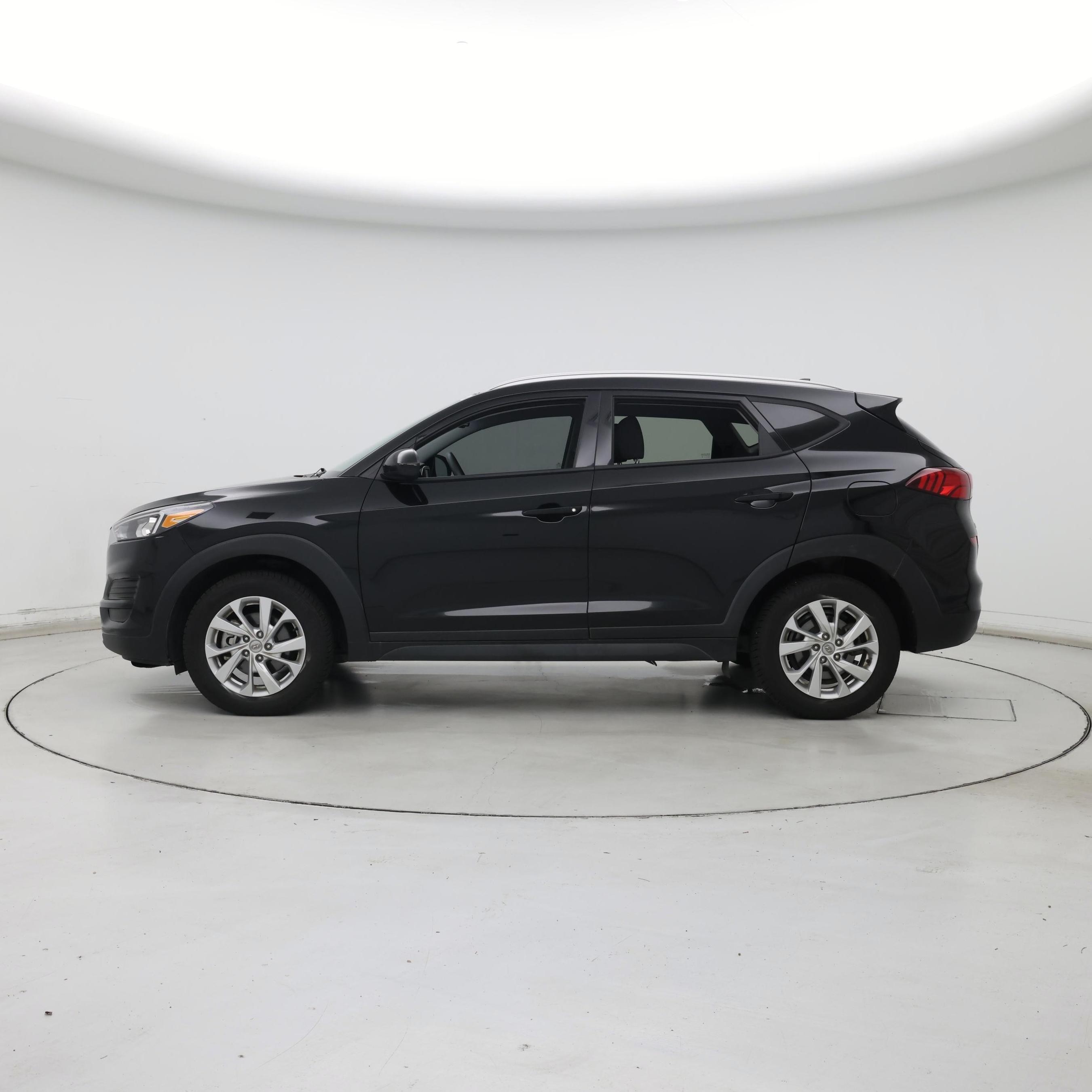 Thumbnail: 2021 Hyundai Tucson - 3
