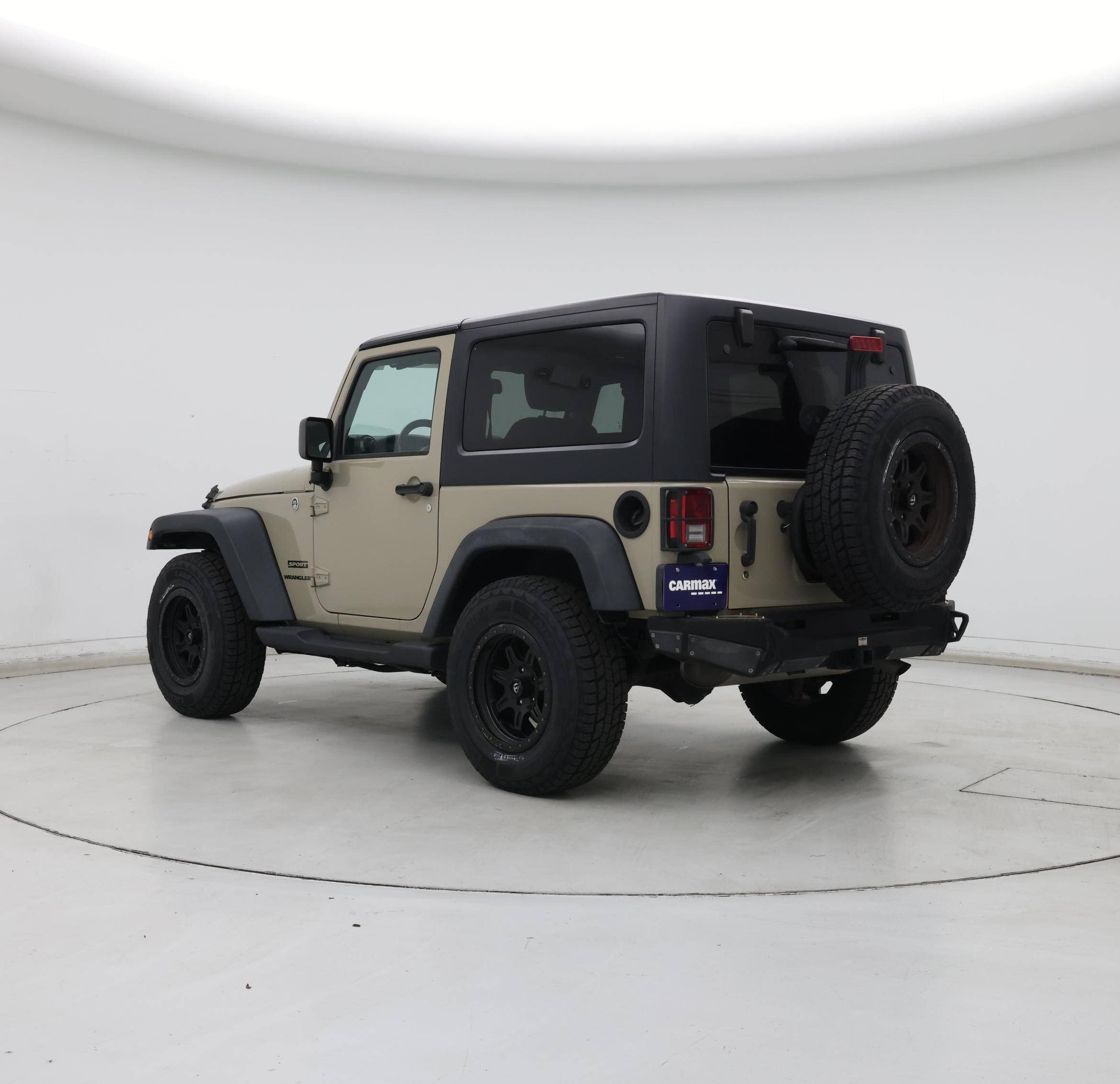 Thumbnail: 2017 Jeep Wrangler - 2