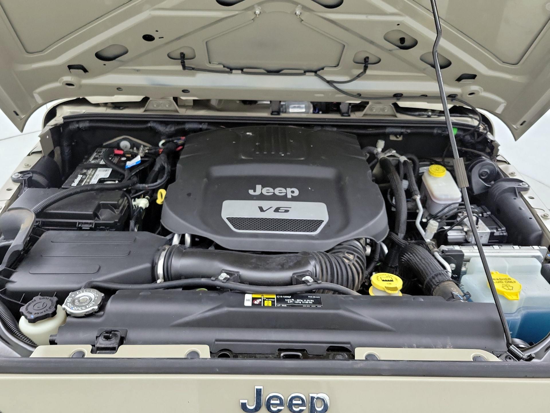 Thumbnail: 2017 Jeep Wrangler - 19
