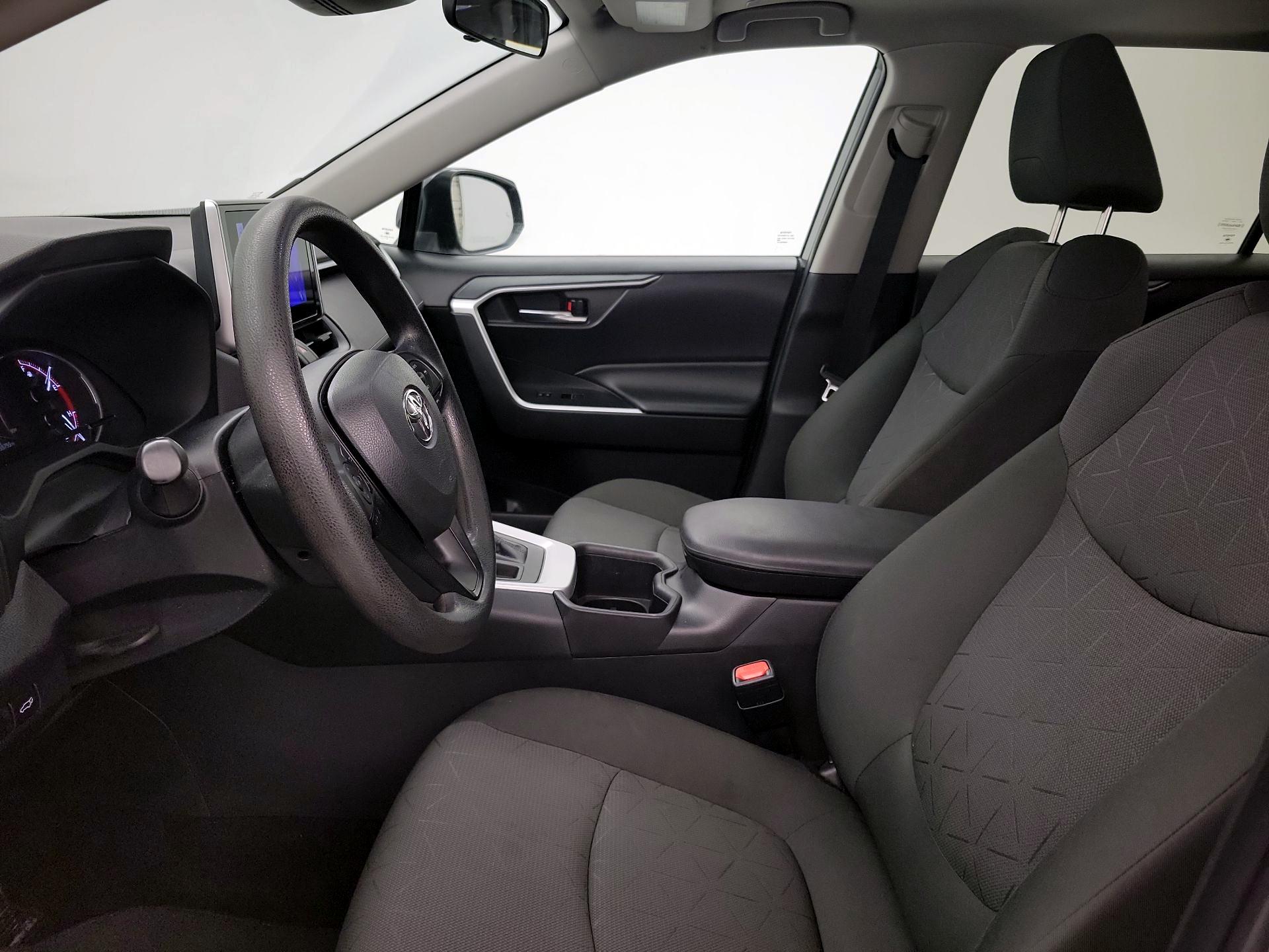 Thumbnail: 2023 Toyota RAV4 - 11