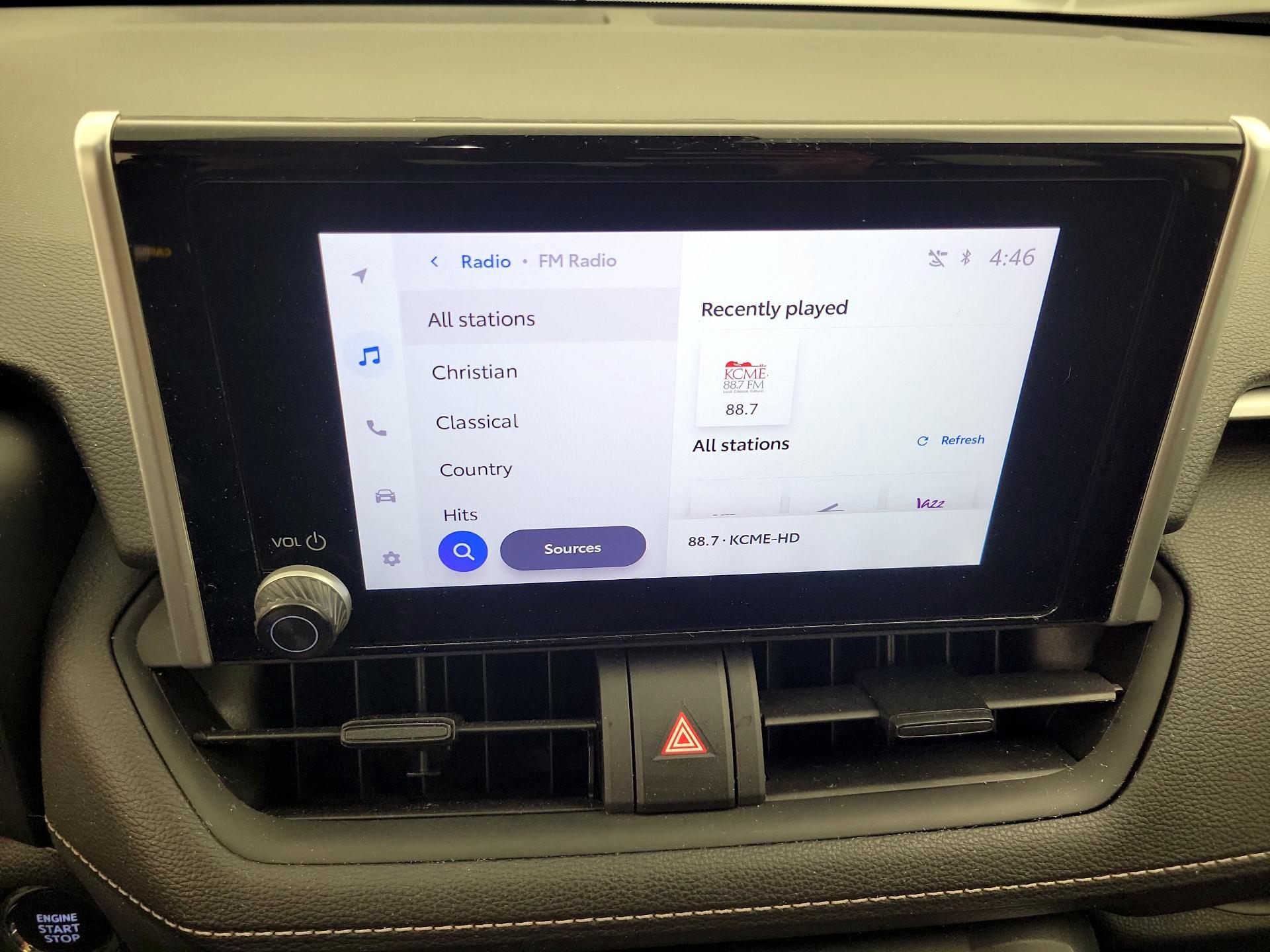 Thumbnail: 2023 Toyota RAV4 - 15