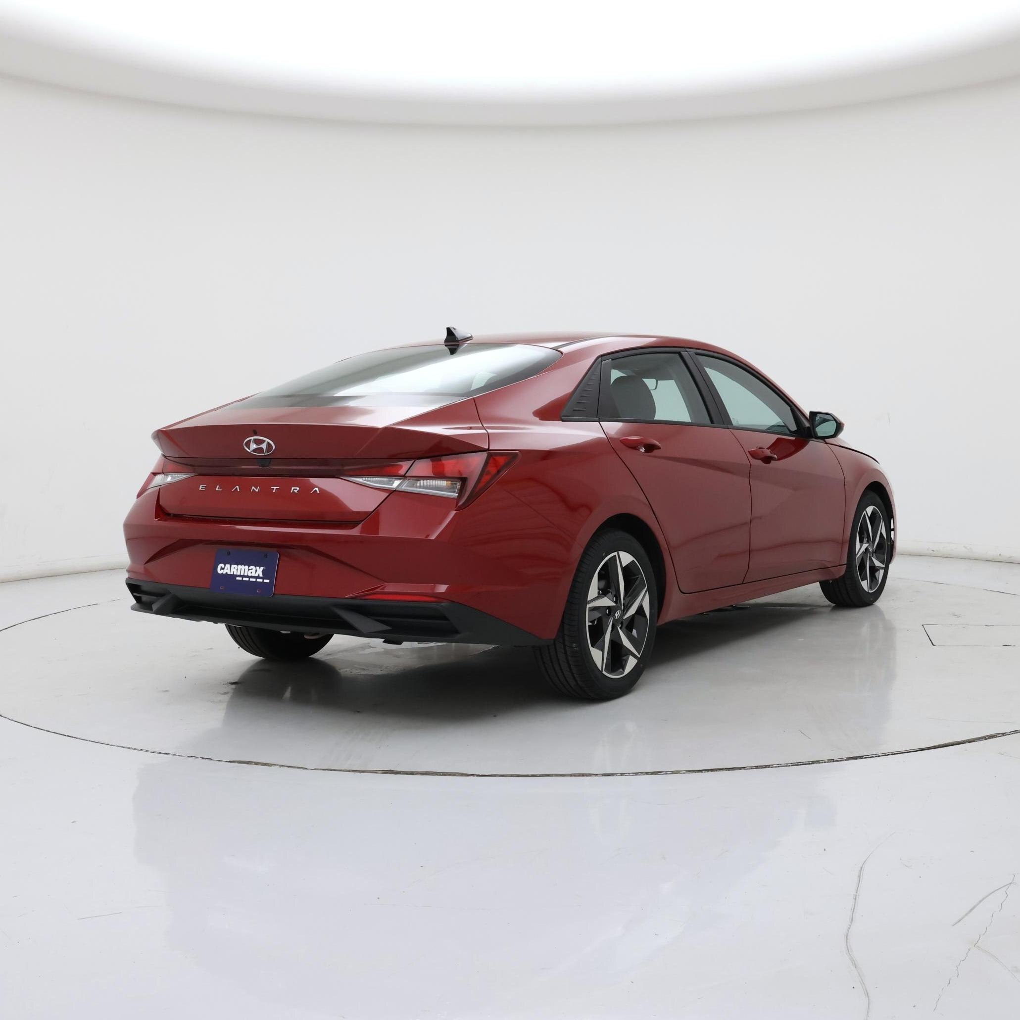 Thumbnail: 2023 Hyundai Elantra - 8