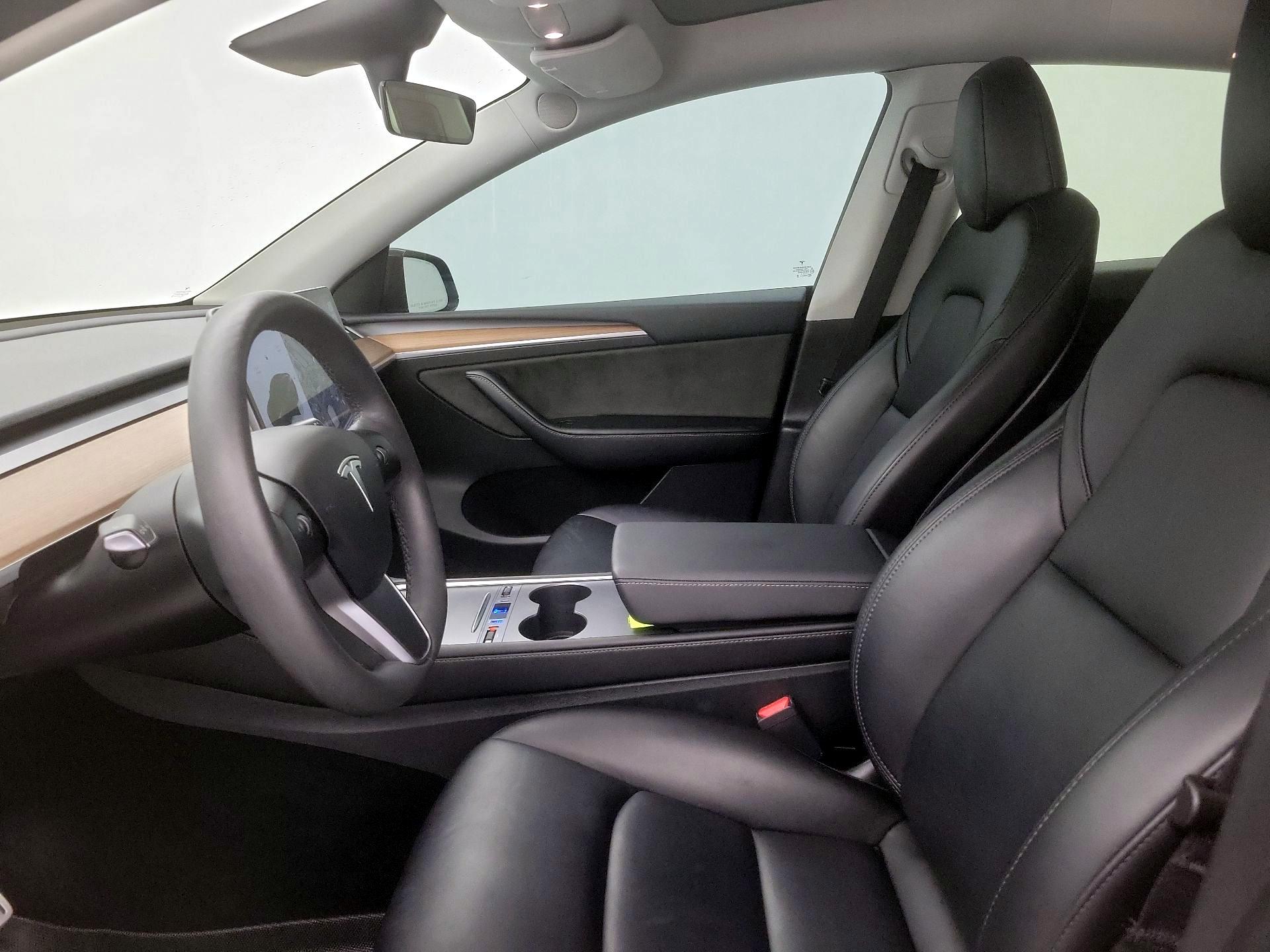 Thumbnail: 2023 Tesla Model Y - 11