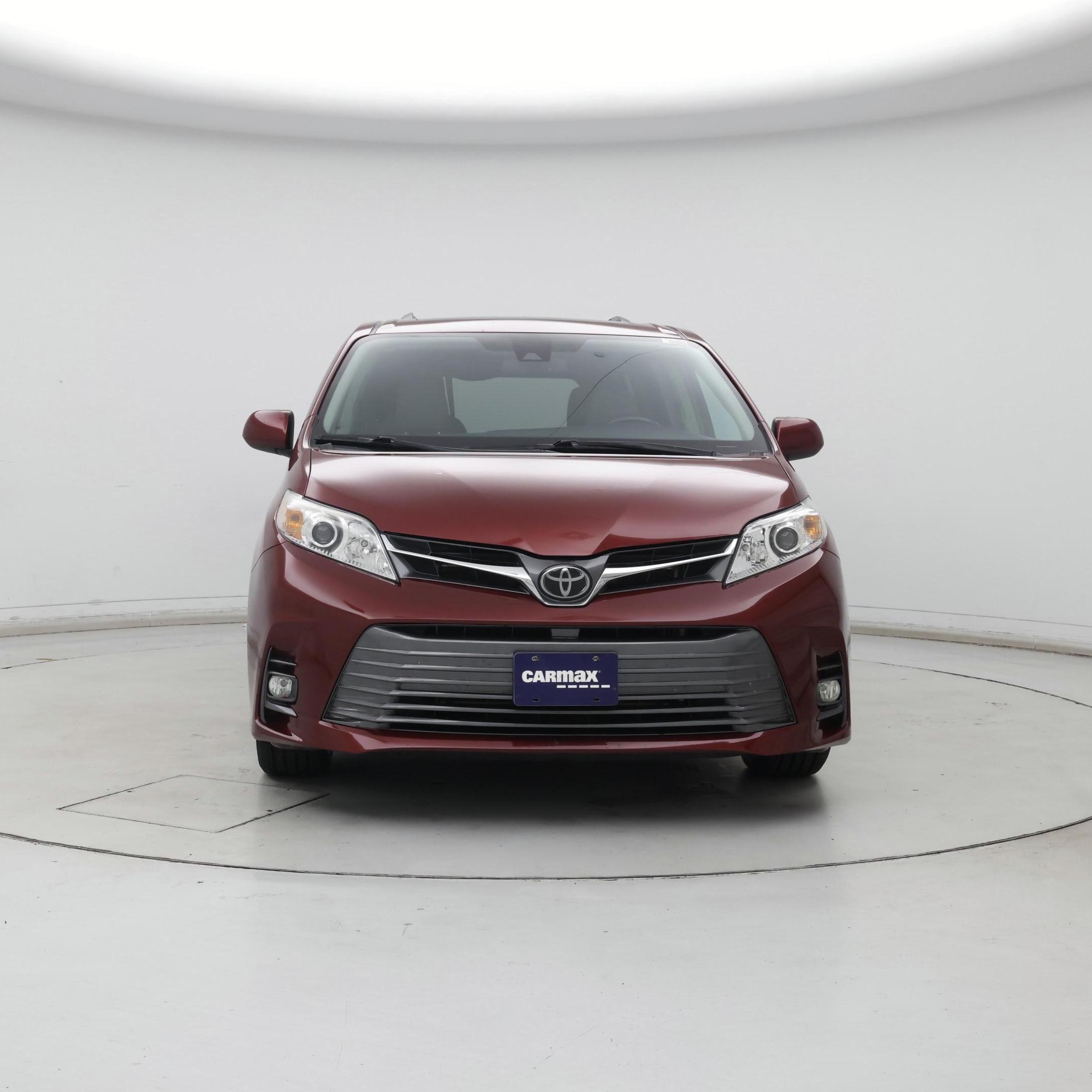 Thumbnail: 2019 Toyota Sienna - 5