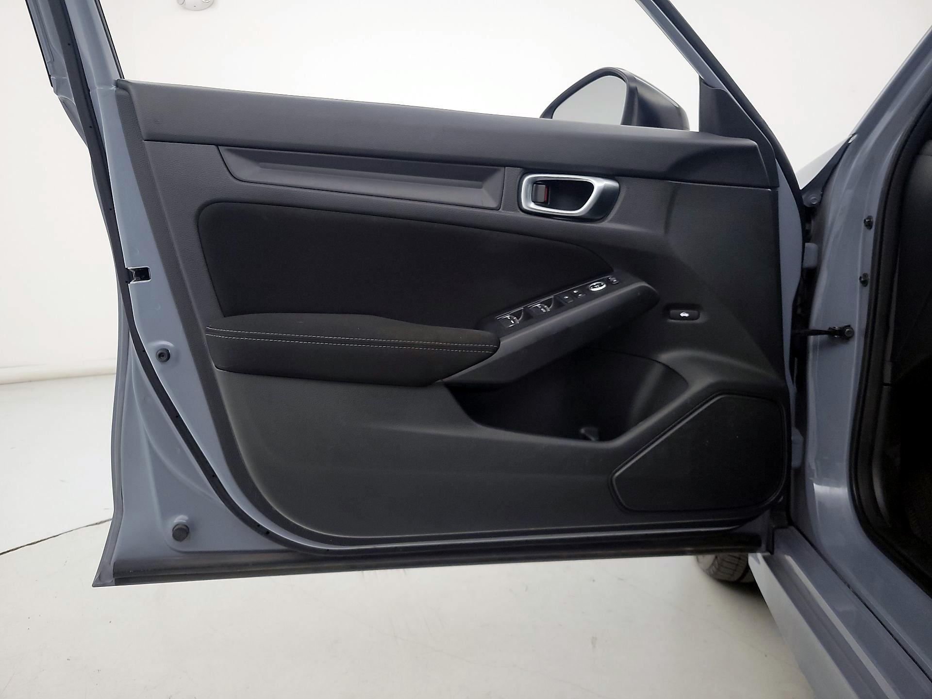 Thumbnail: 2023 Honda Civic - 12