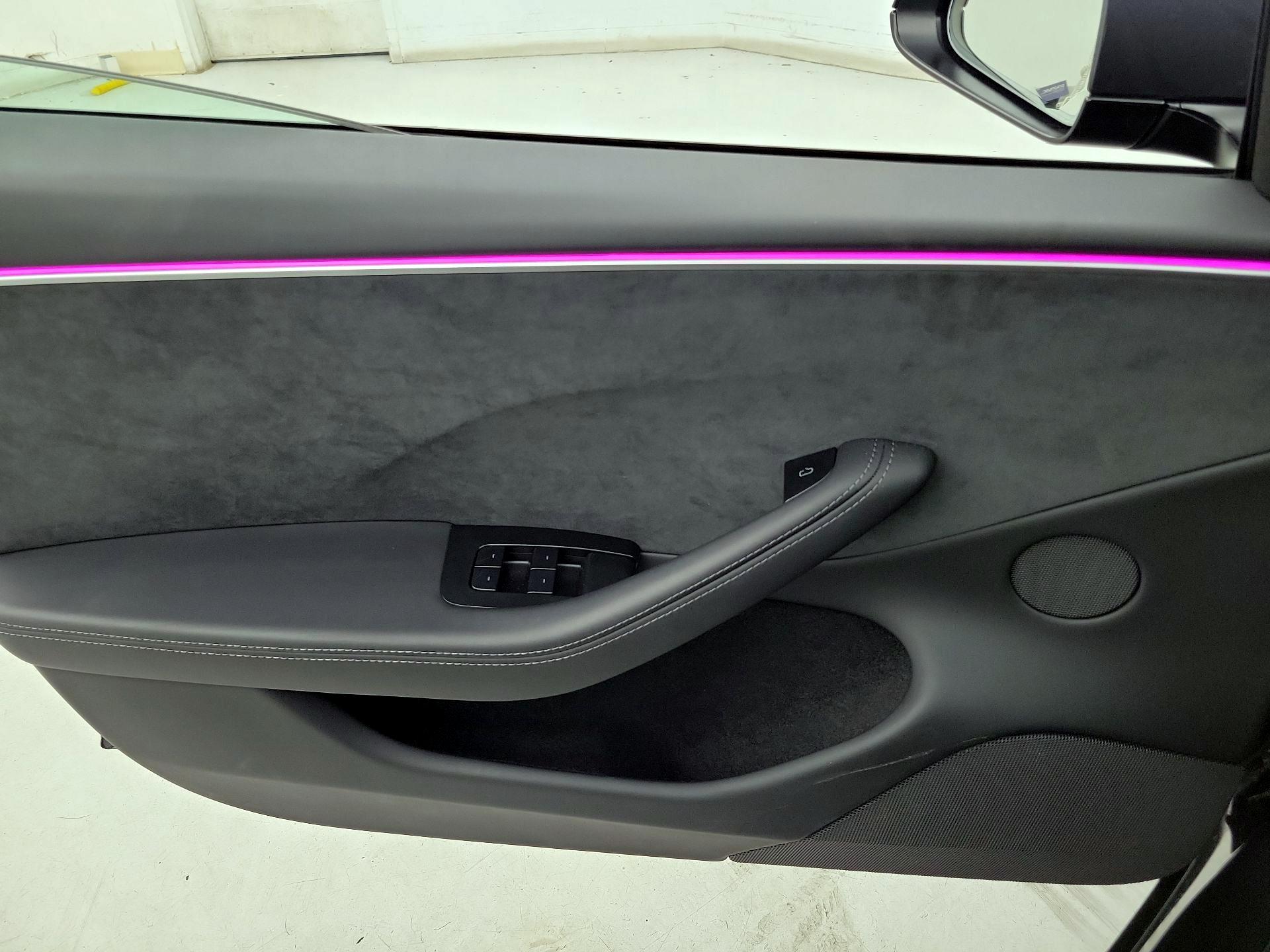 Thumbnail: 2025 Tesla Model 3 - 12