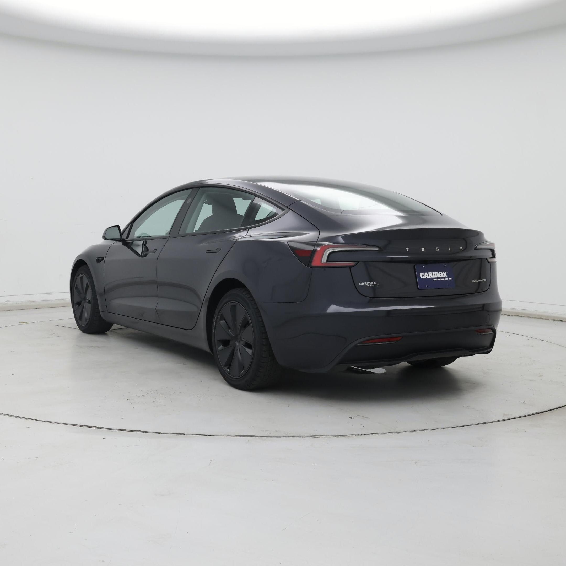 Thumbnail: 2025 Tesla Model 3 - 2