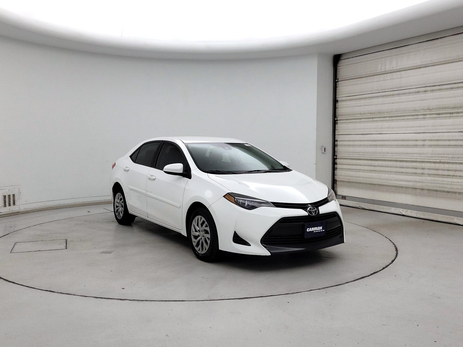 Thumbnail: 2018 Toyota Corolla - 1