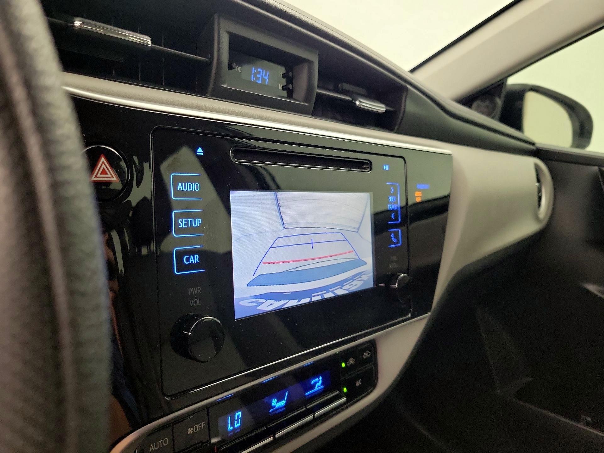 Thumbnail: 2018 Toyota Corolla - 12