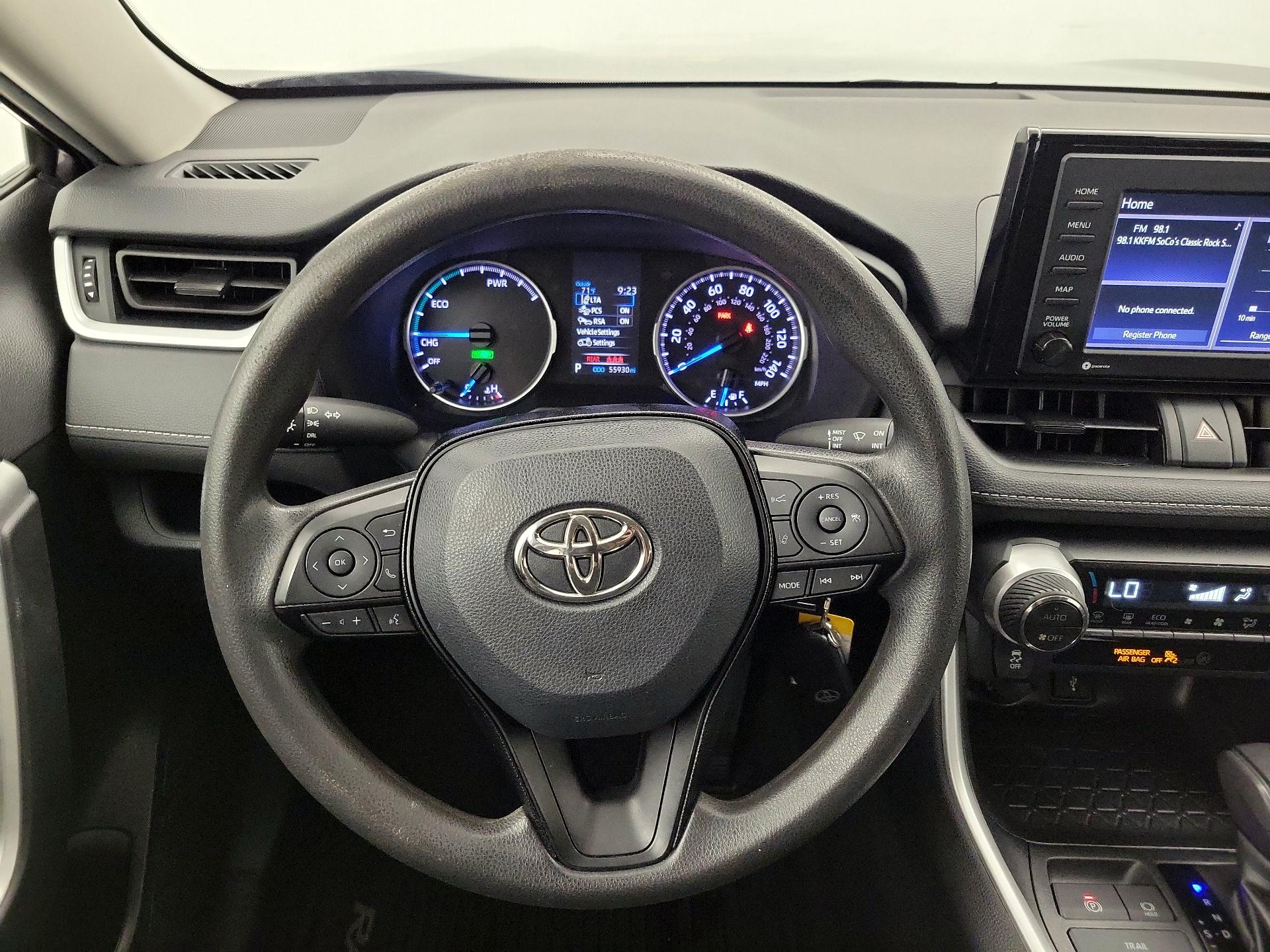 Thumbnail: 2020 Toyota RAV4 - 10
