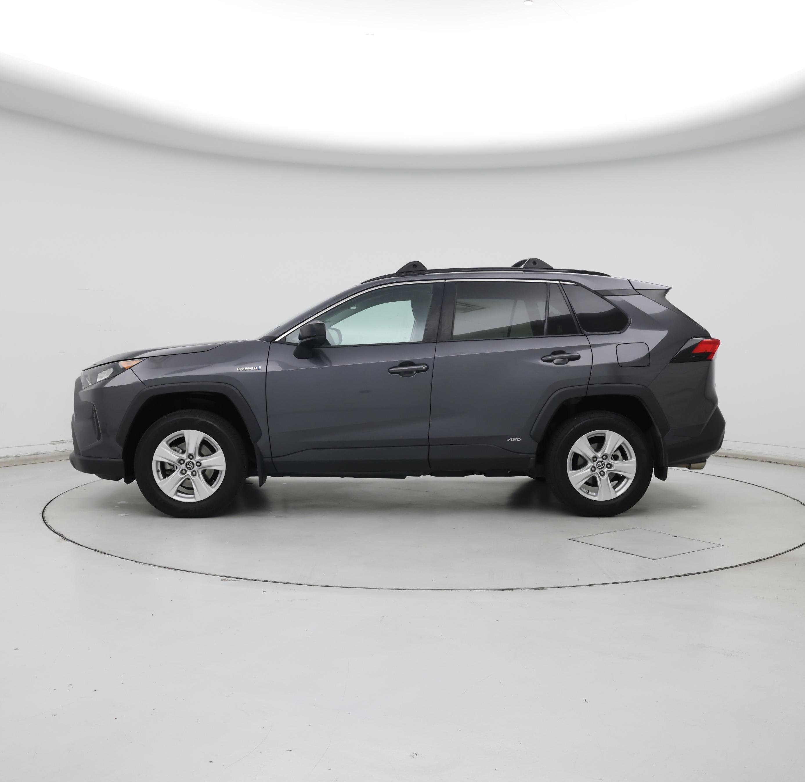 Thumbnail: 2020 Toyota RAV4 - 3