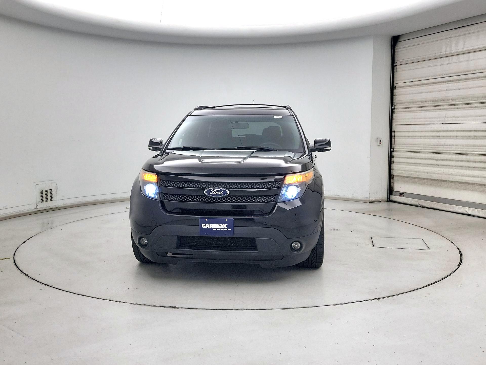 Thumbnail: 2015 Ford Explorer - 2