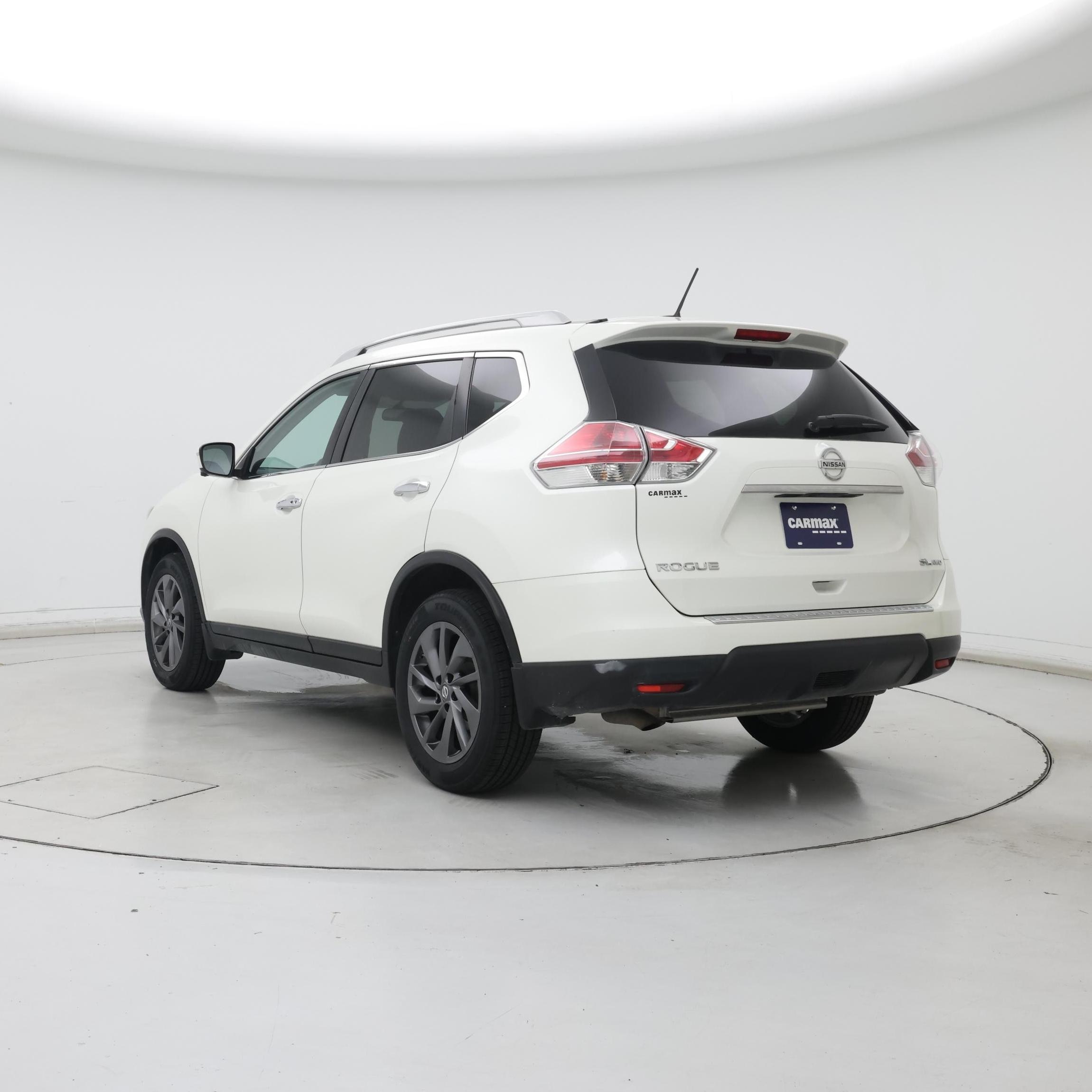 Thumbnail: 2016 Nissan Rogue - 2