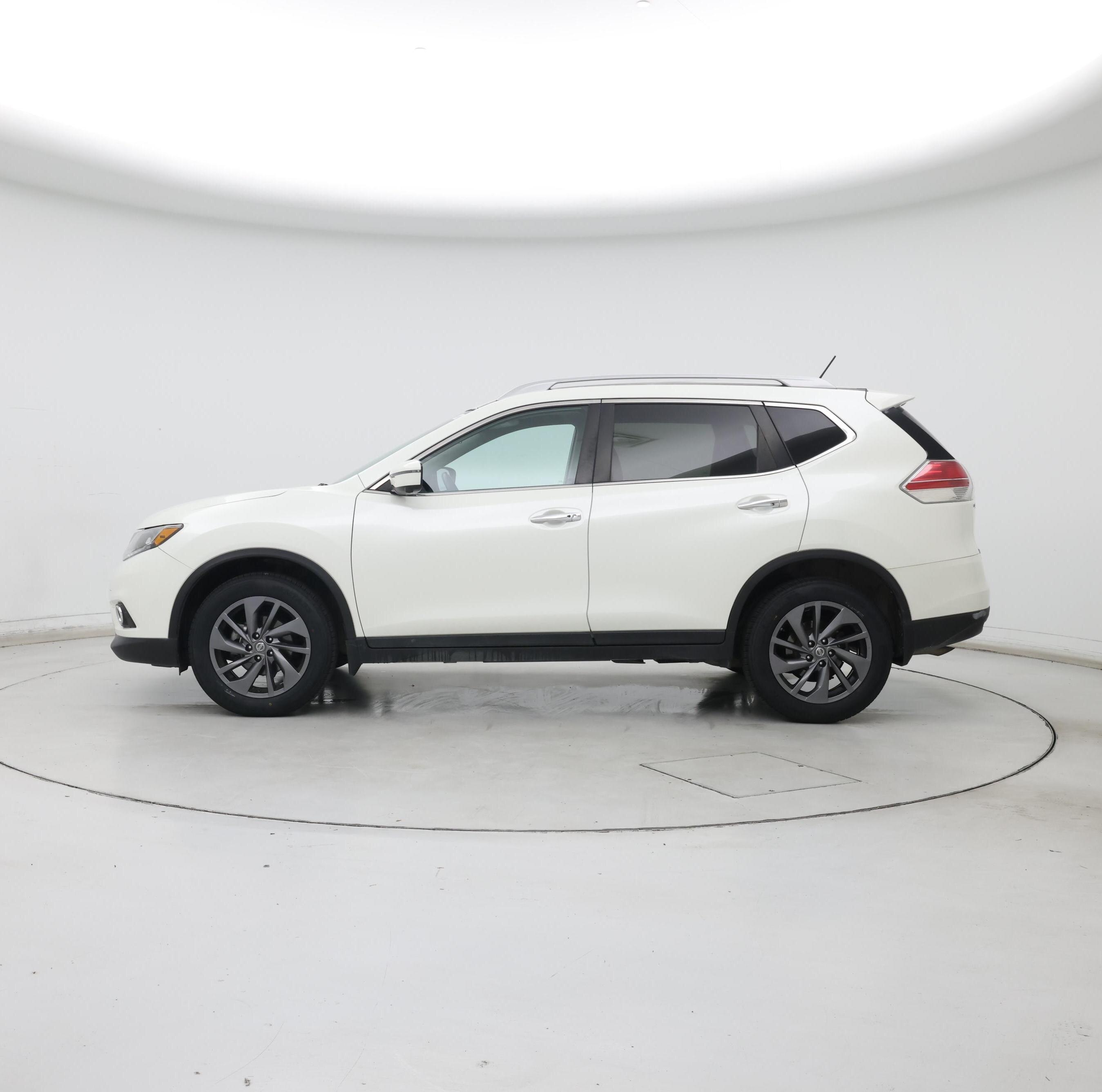 Thumbnail: 2016 Nissan Rogue - 3
