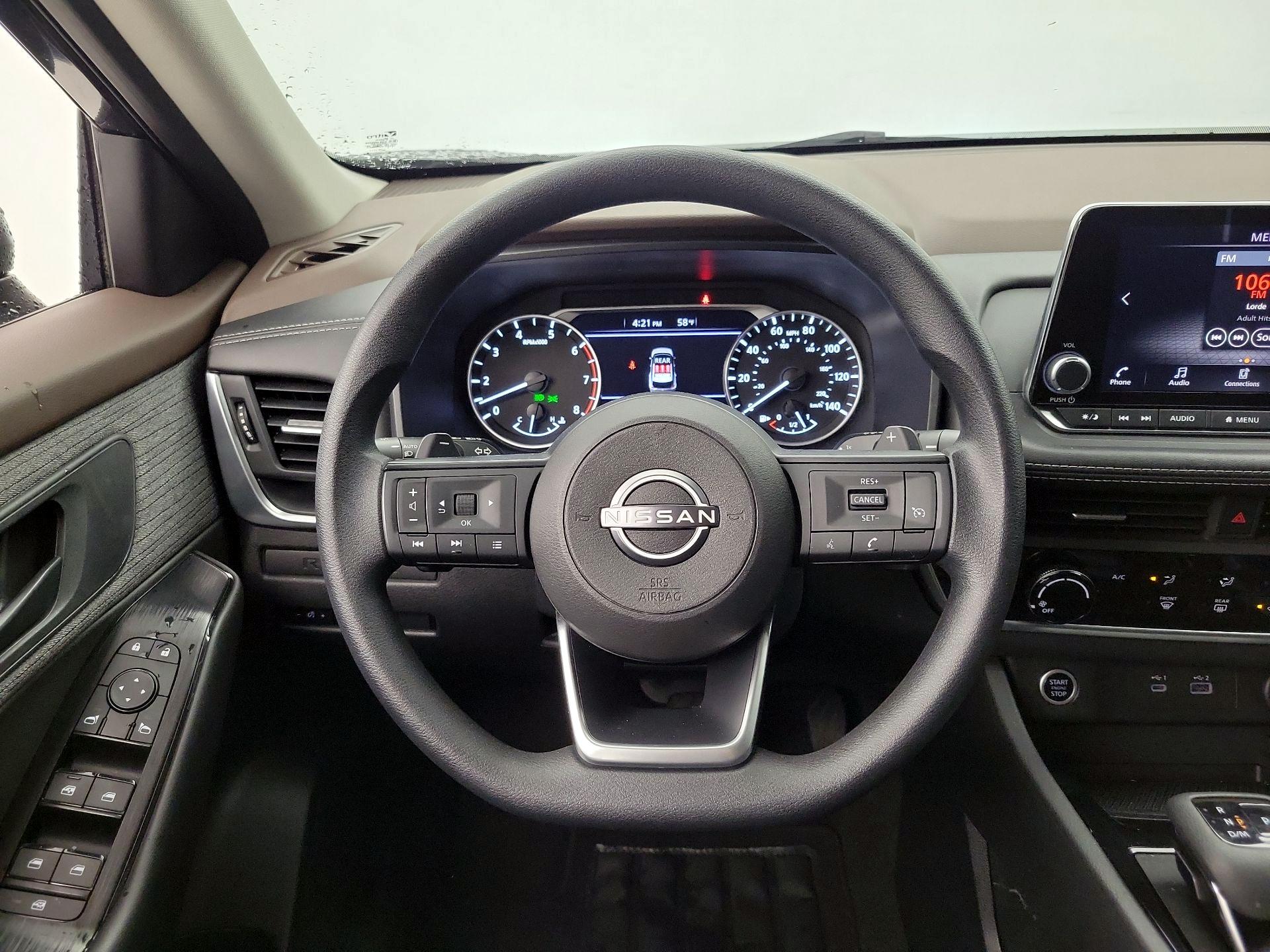 Thumbnail: 2023 Nissan Rogue - 10