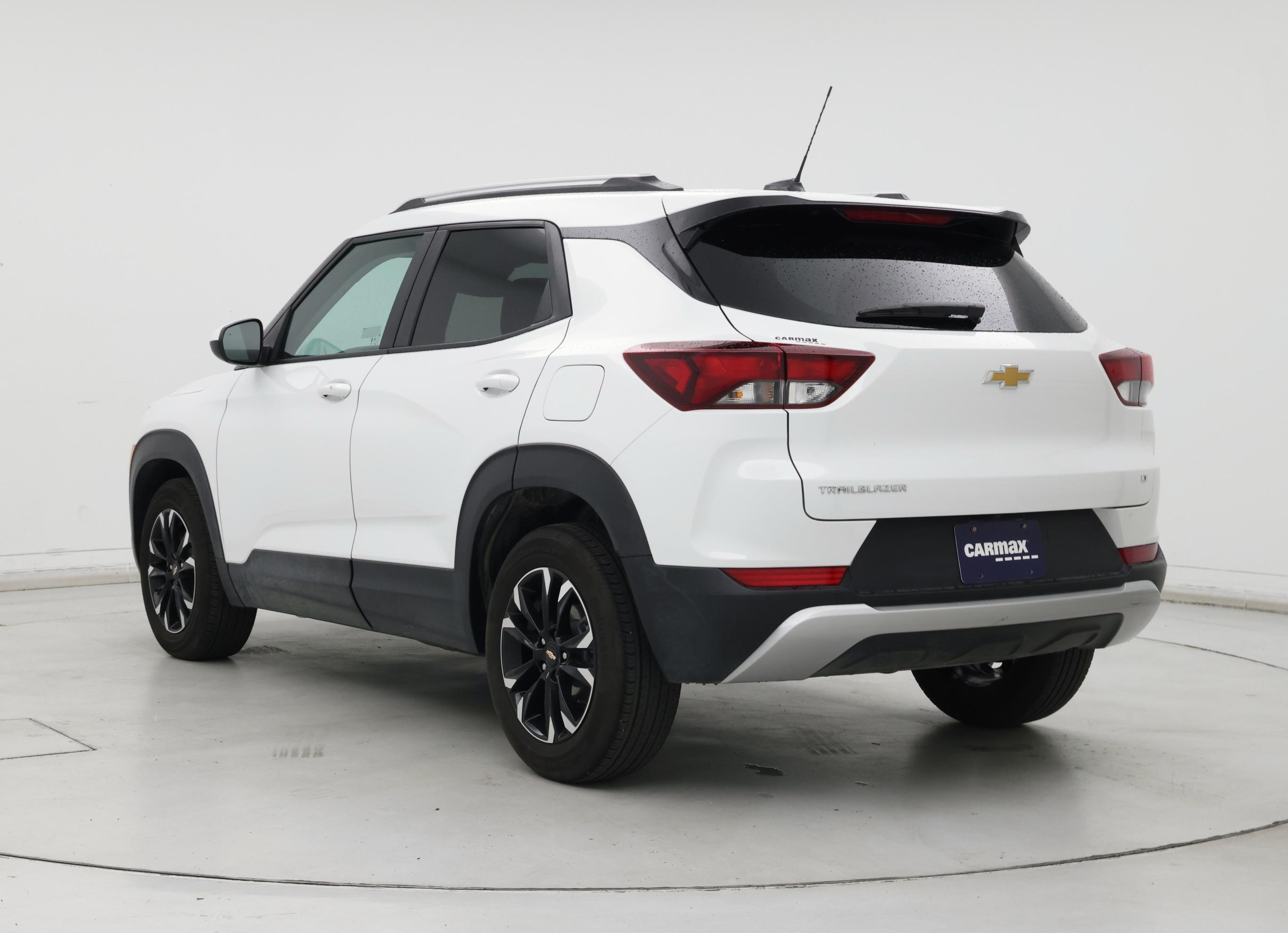 Thumbnail: 2023 Chevrolet TrailBlazer - 2