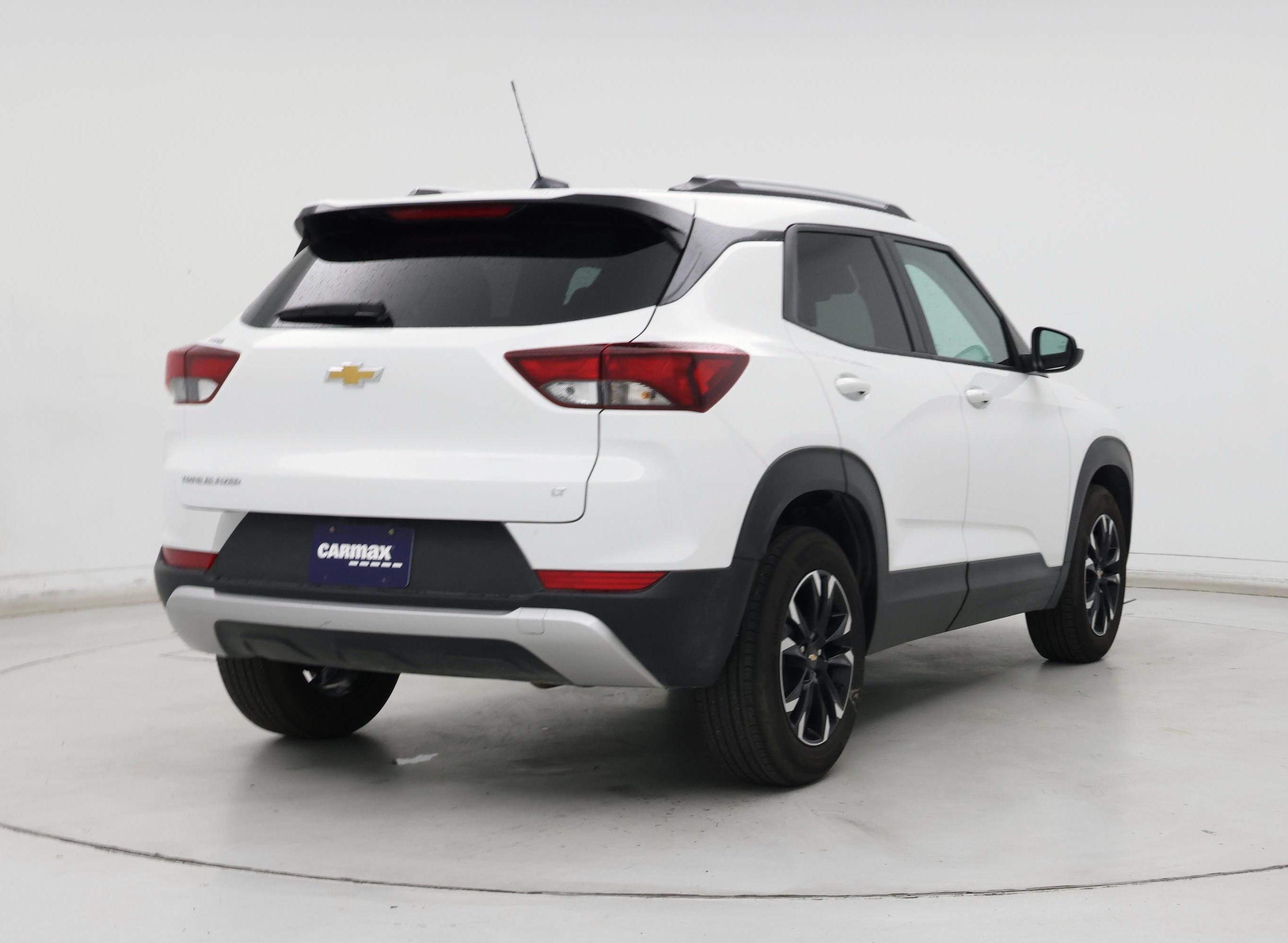 Thumbnail: 2023 Chevrolet TrailBlazer - 8